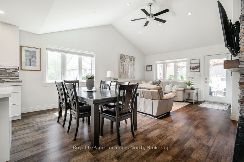 43 Napier Street W Property Photo 14