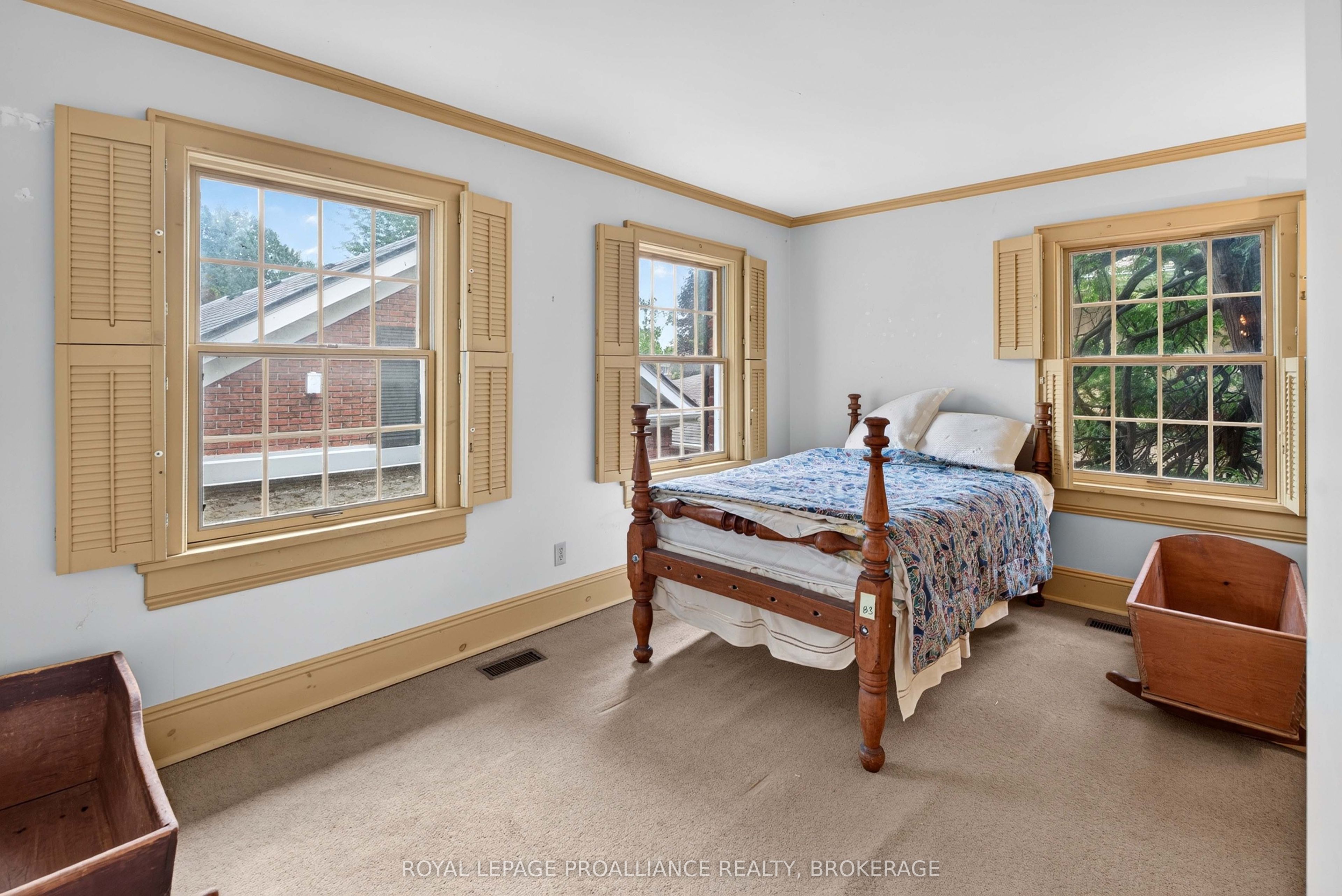 110 Lakeshore Boulevard Property Photo 29