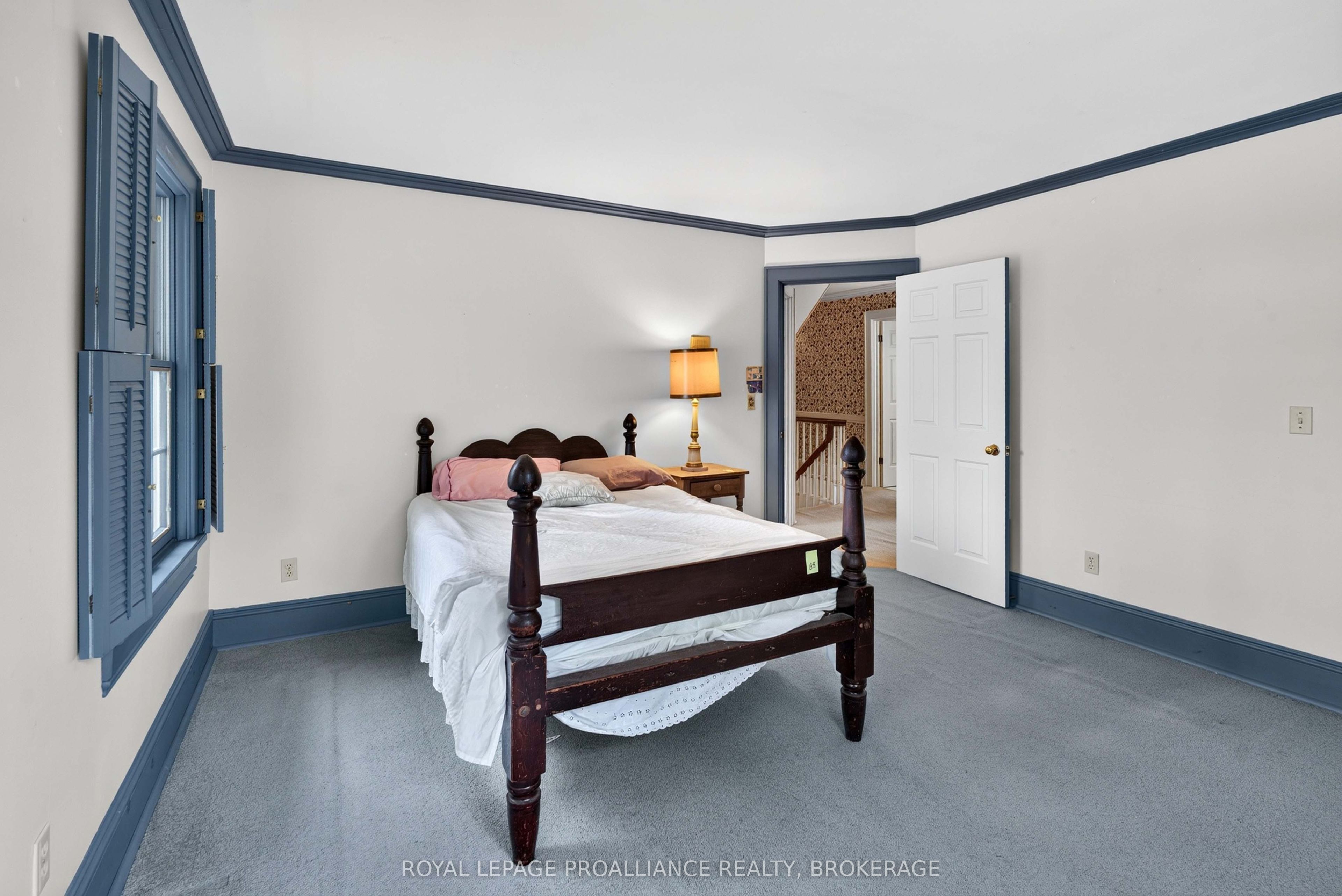 110 Lakeshore Boulevard Property Photo 31