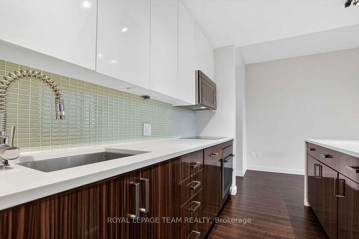 201 Parkdale Avenue 406 Property Photo 16