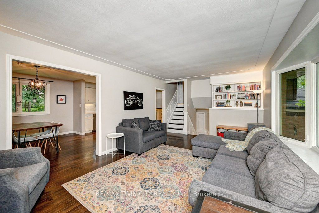 163 Chelford Crescent Property Photo 9