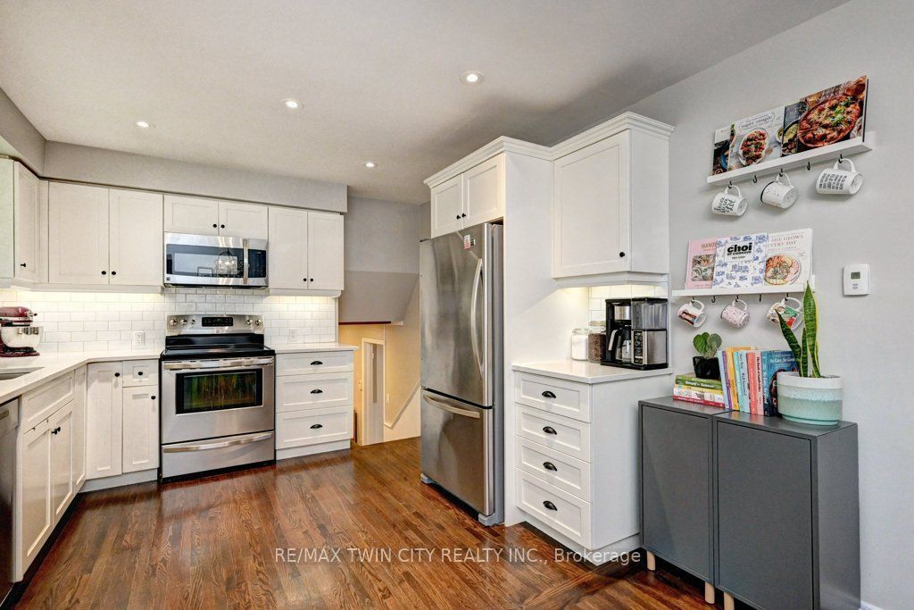 163 Chelford Crescent Property Photo 18
