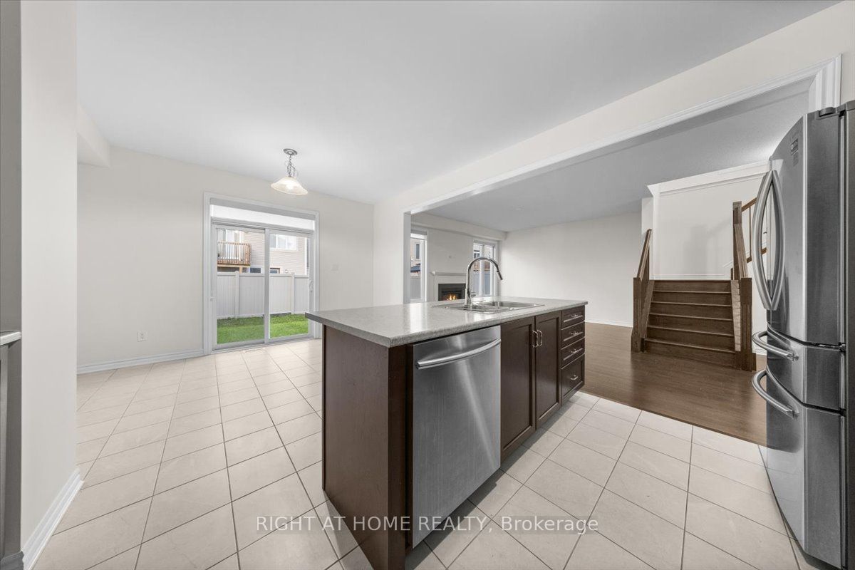 605 Silver Spruce Way Property Photo 15