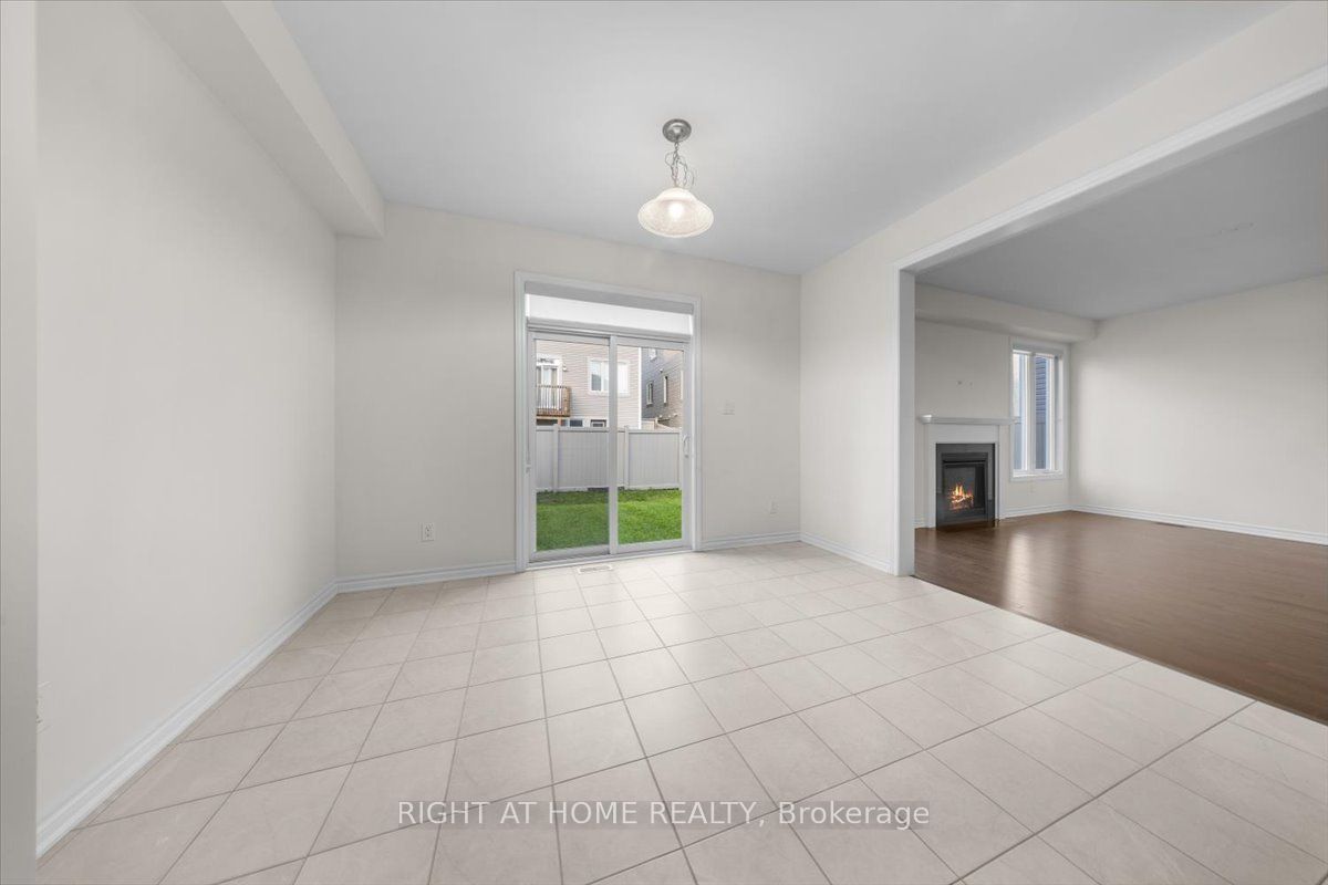 605 Silver Spruce Way Property Photo 17