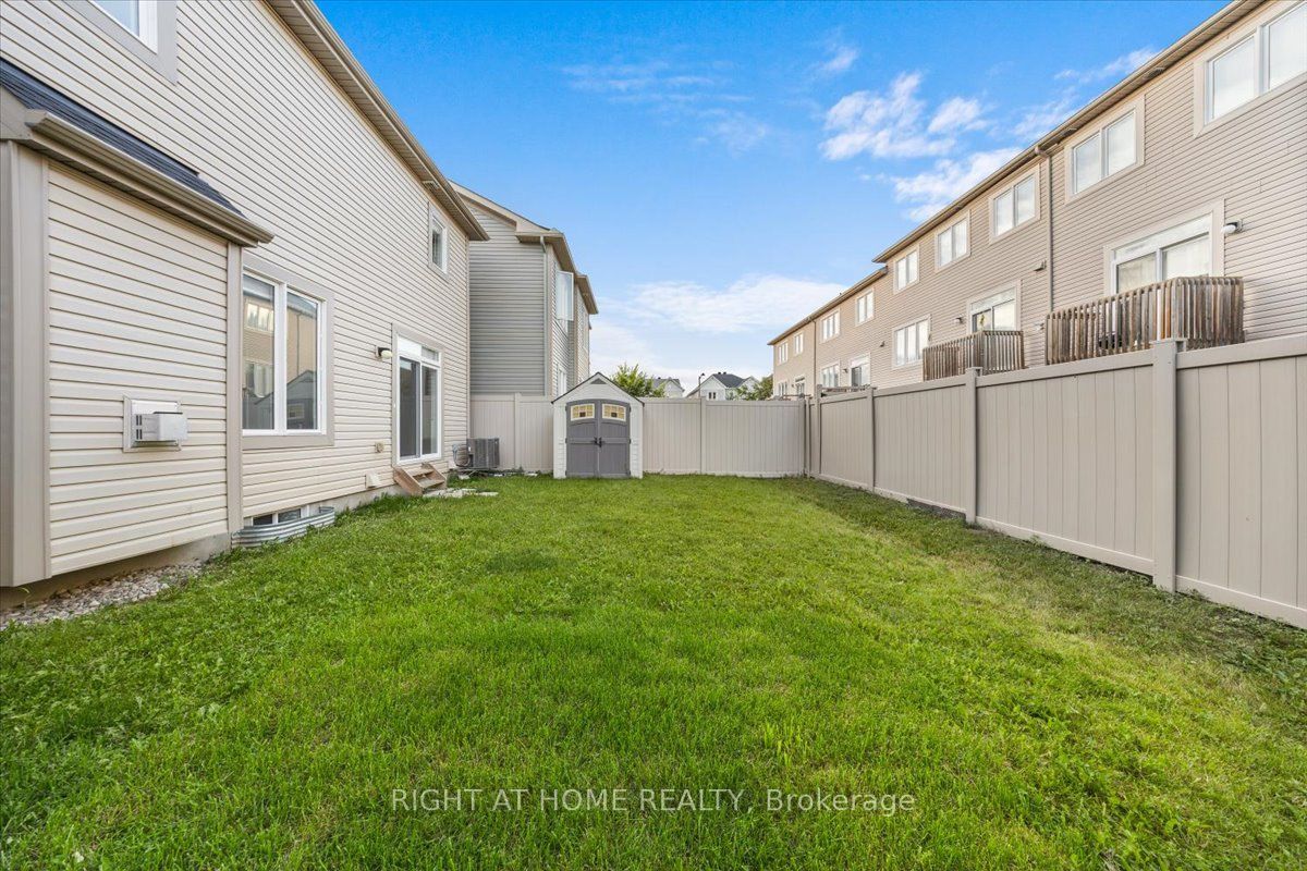 605 Silver Spruce Way Property Photo 34