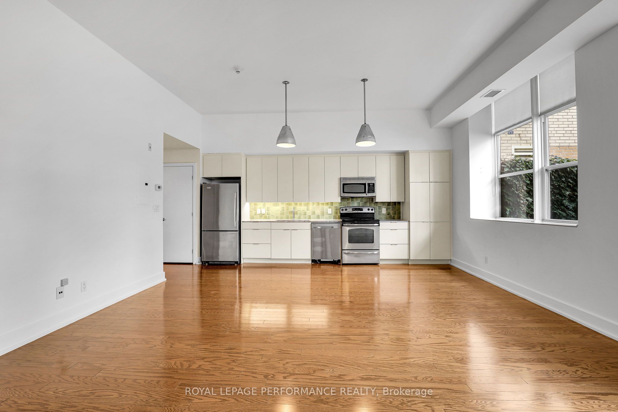 345 St. Denis Street 117 Property Photo 10