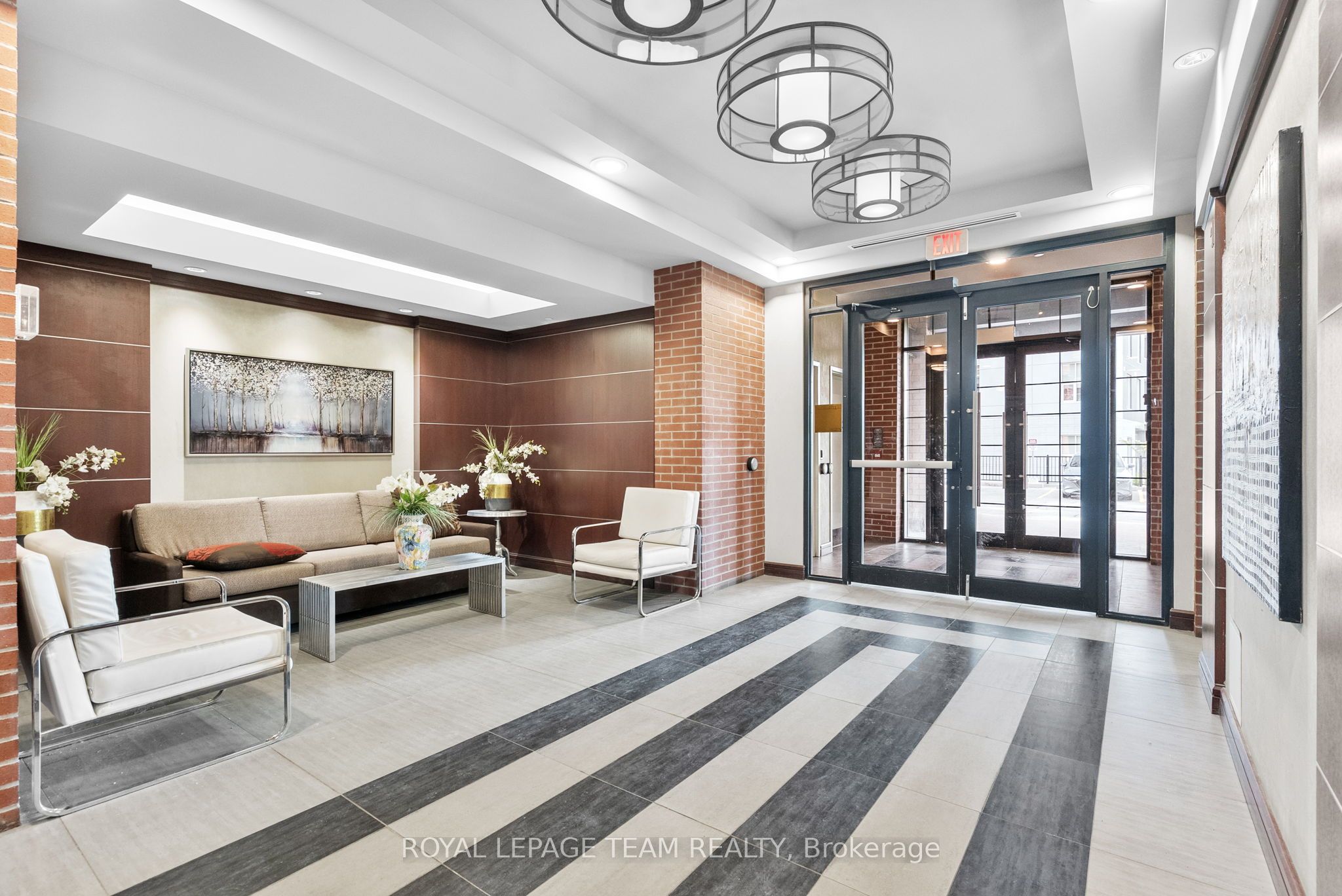 555 Anand Private 808 Property Photo 2