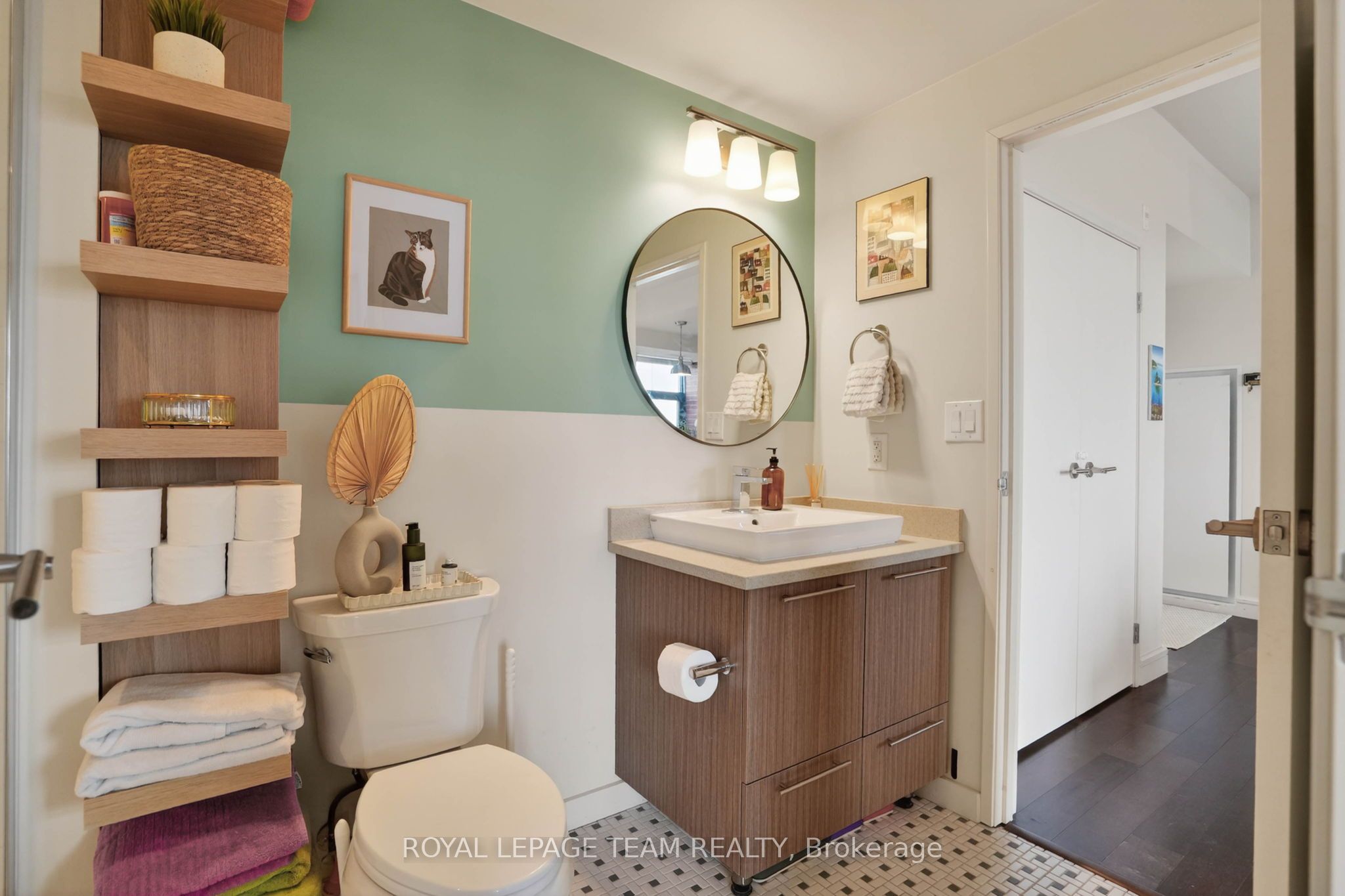 555 Anand Private 808 Property Photo 19