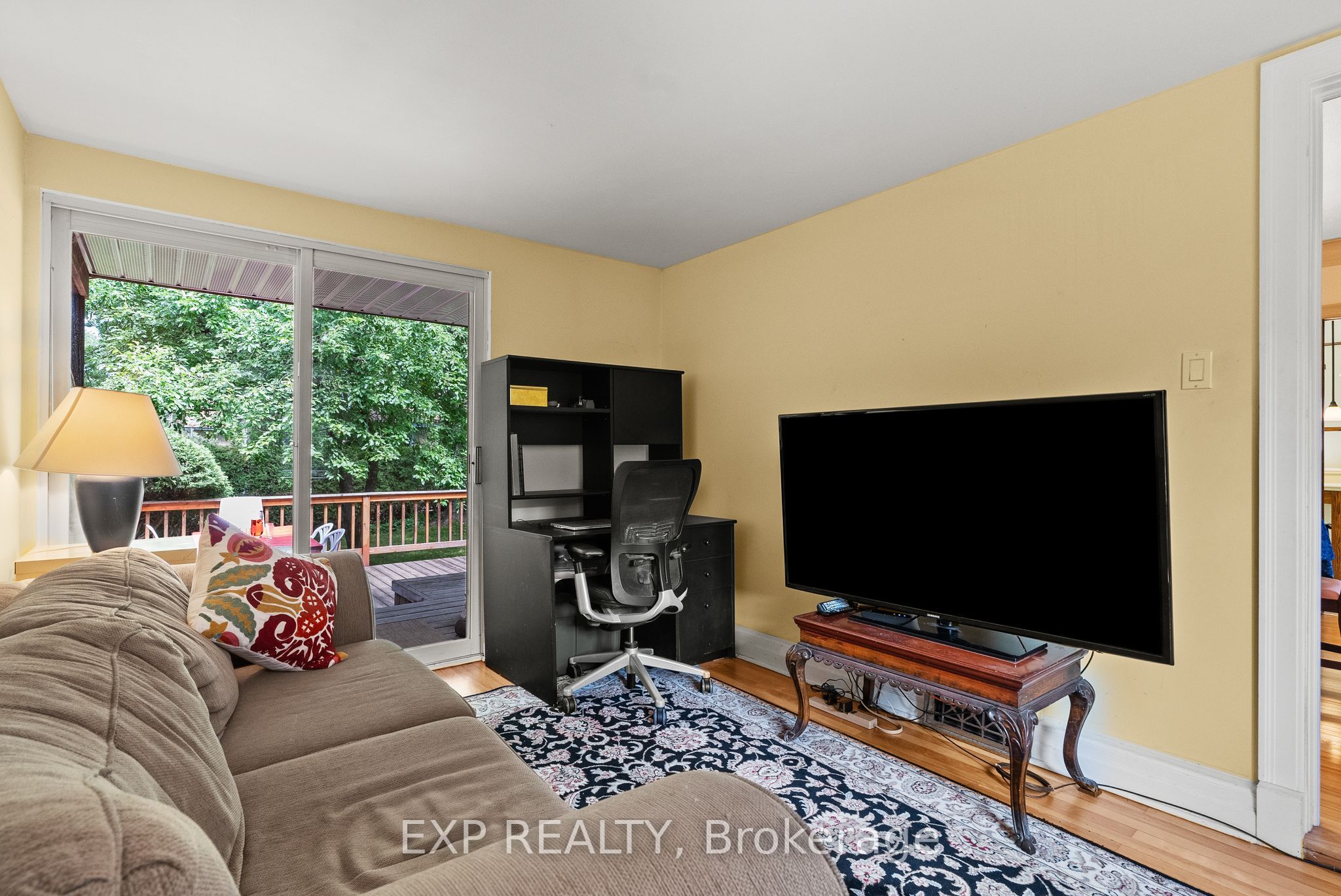 579 Broadview Avenue Property Photo 17