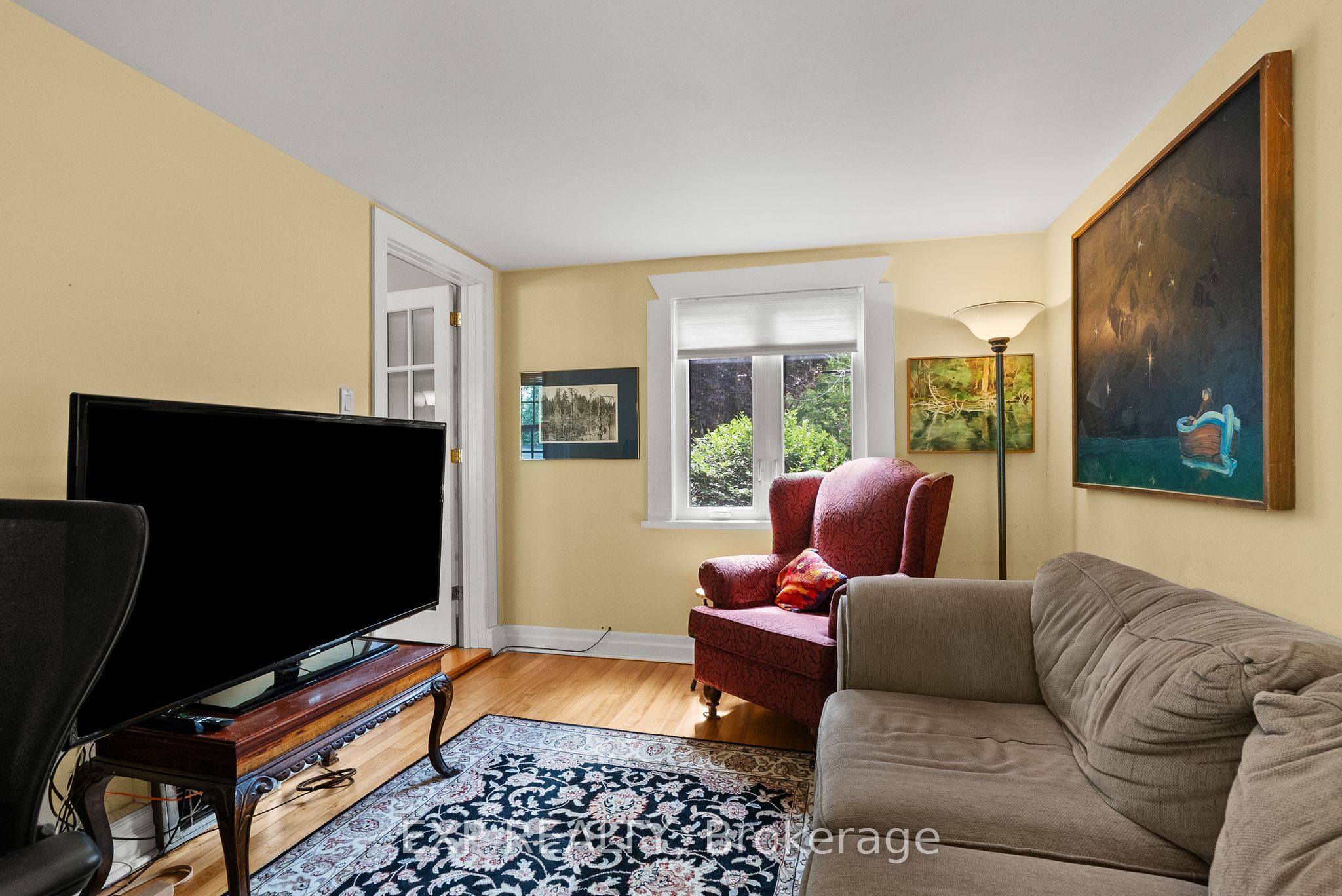 579 Broadview Avenue Property Photo 19