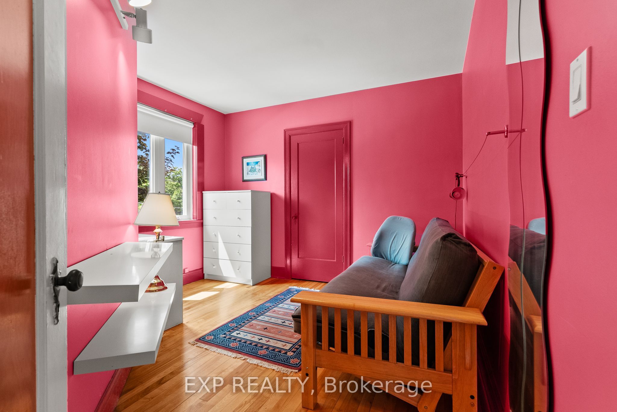 579 Broadview Avenue Property Photo 27