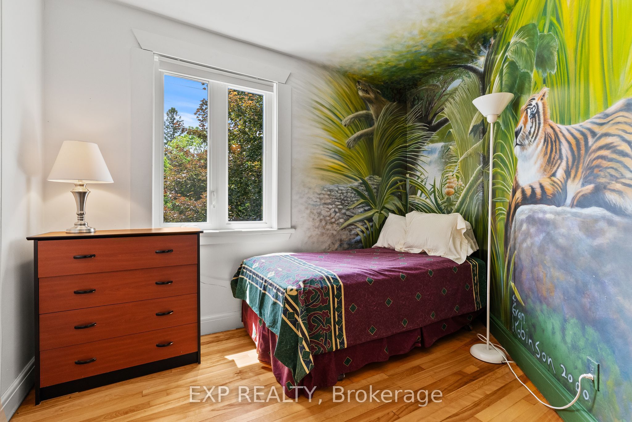 579 Broadview Avenue Property Photo 29