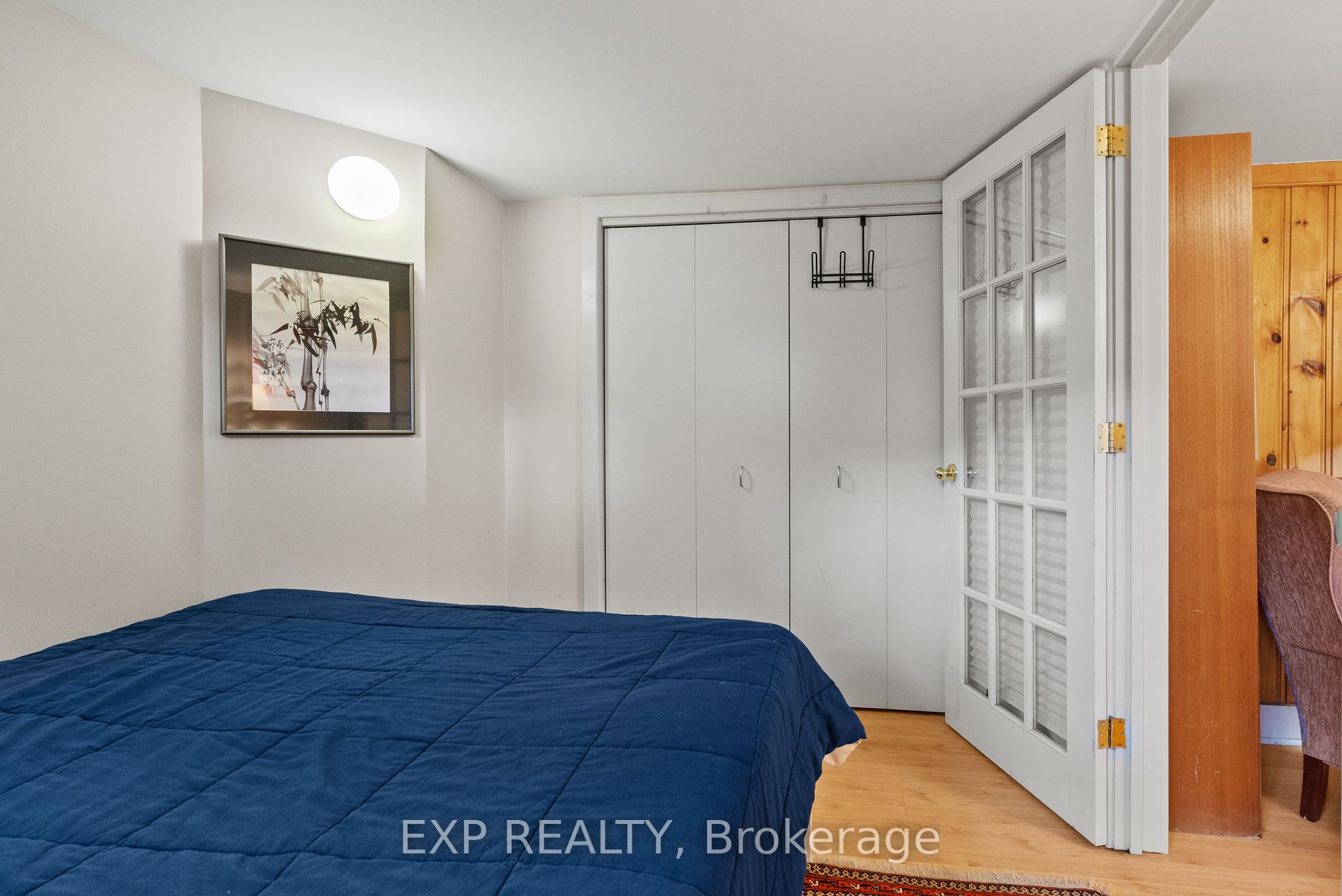 579 Broadview Avenue Property Photo 43