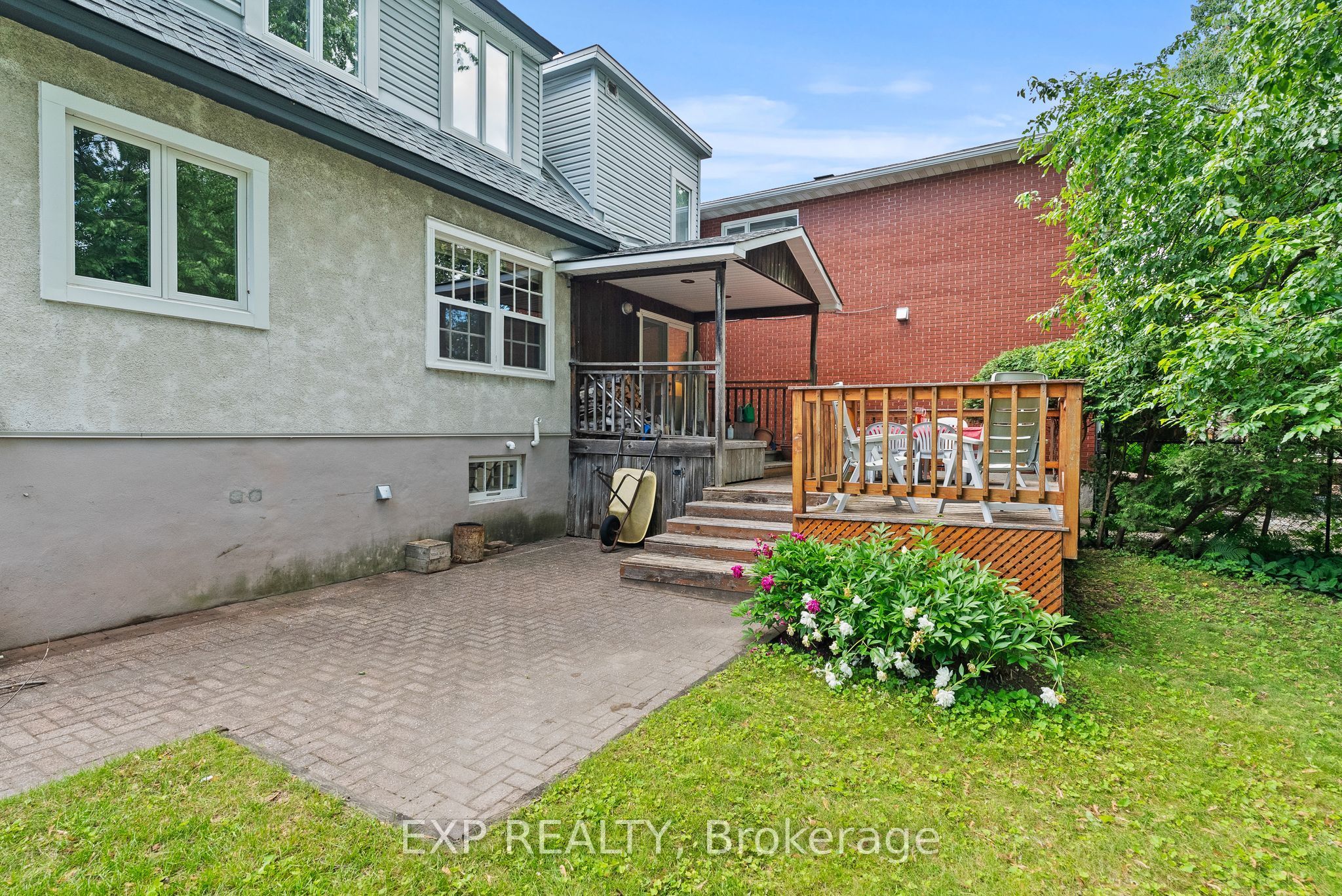 579 Broadview Avenue Property Photo 44