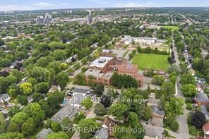 579 Broadview Avenue Property Photo 45
