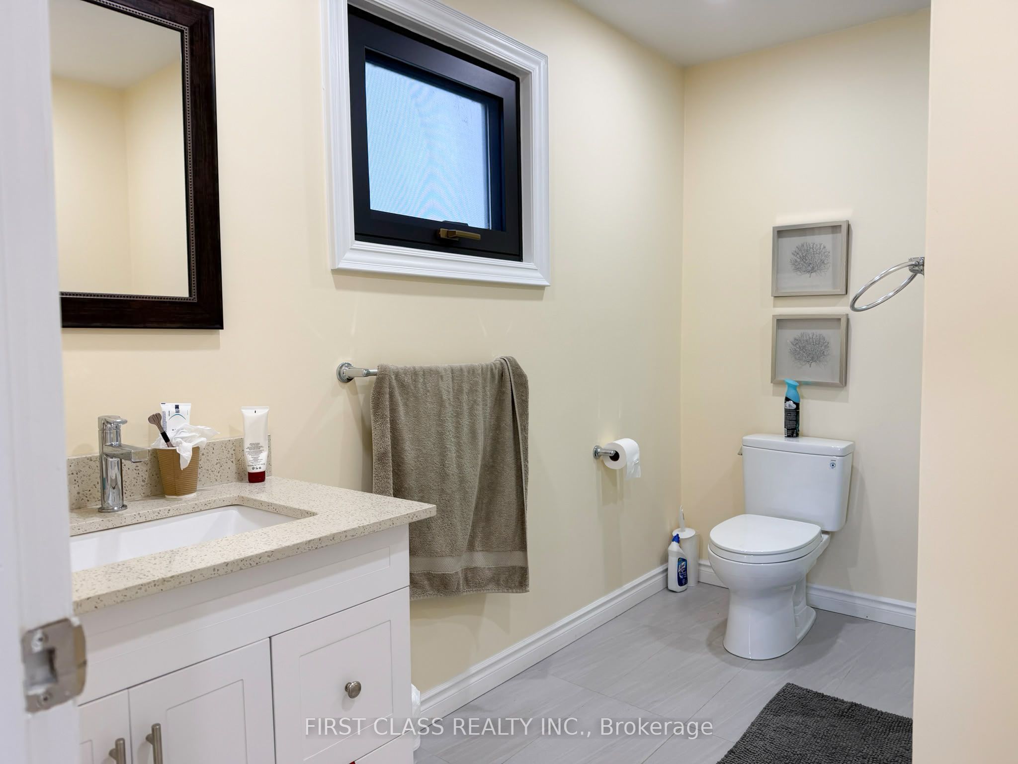 37 Laird Drive Property Photo 13