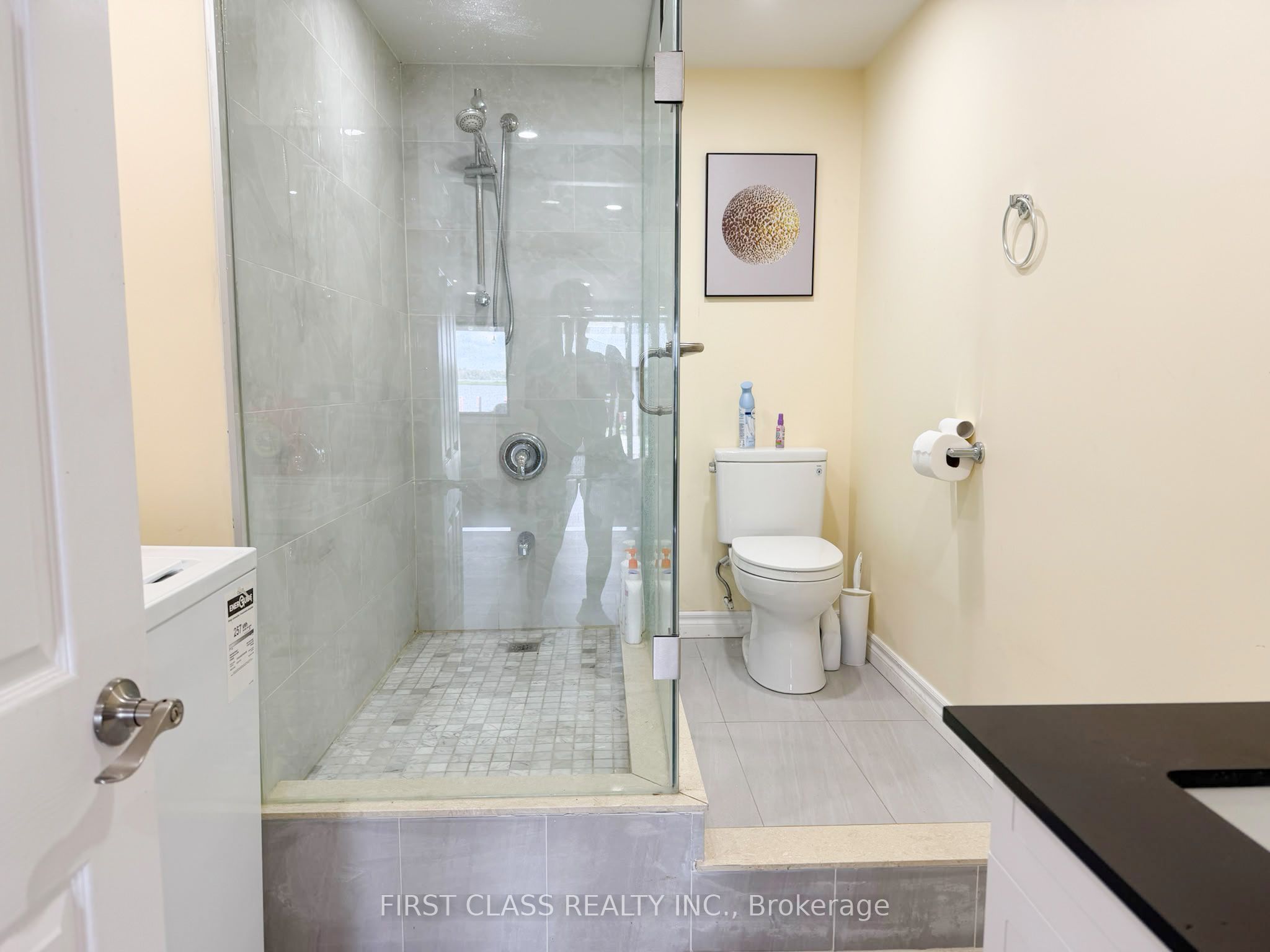 37 Laird Drive Property Photo 14