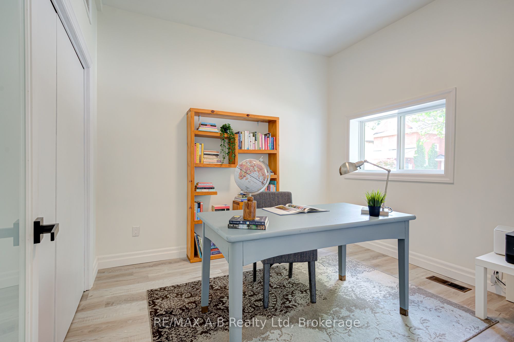 261 Albert Street Property Photo 6