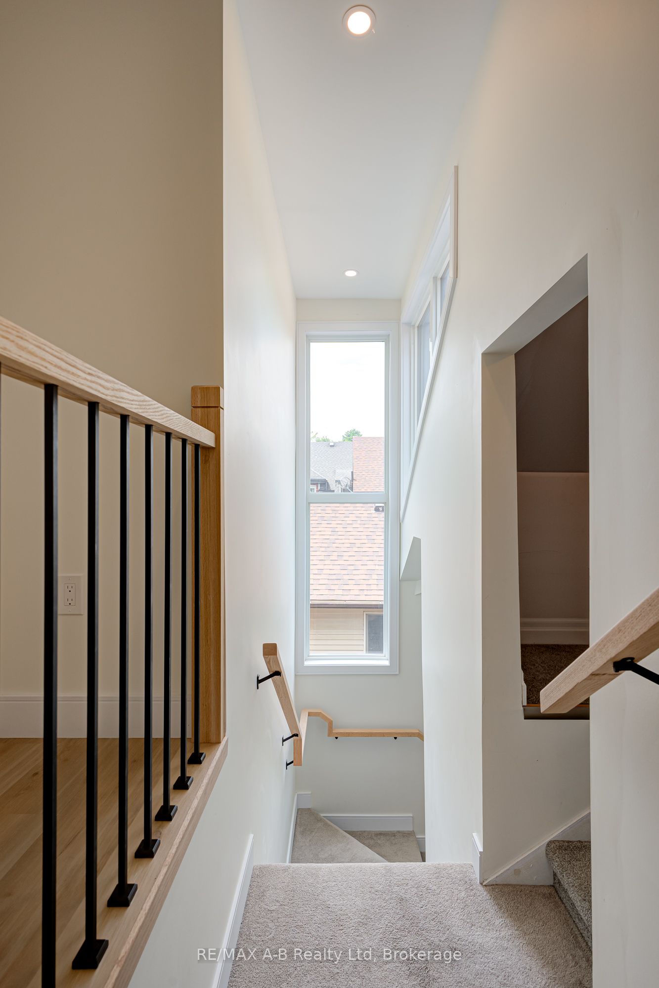 261 Albert Street Property Photo 28