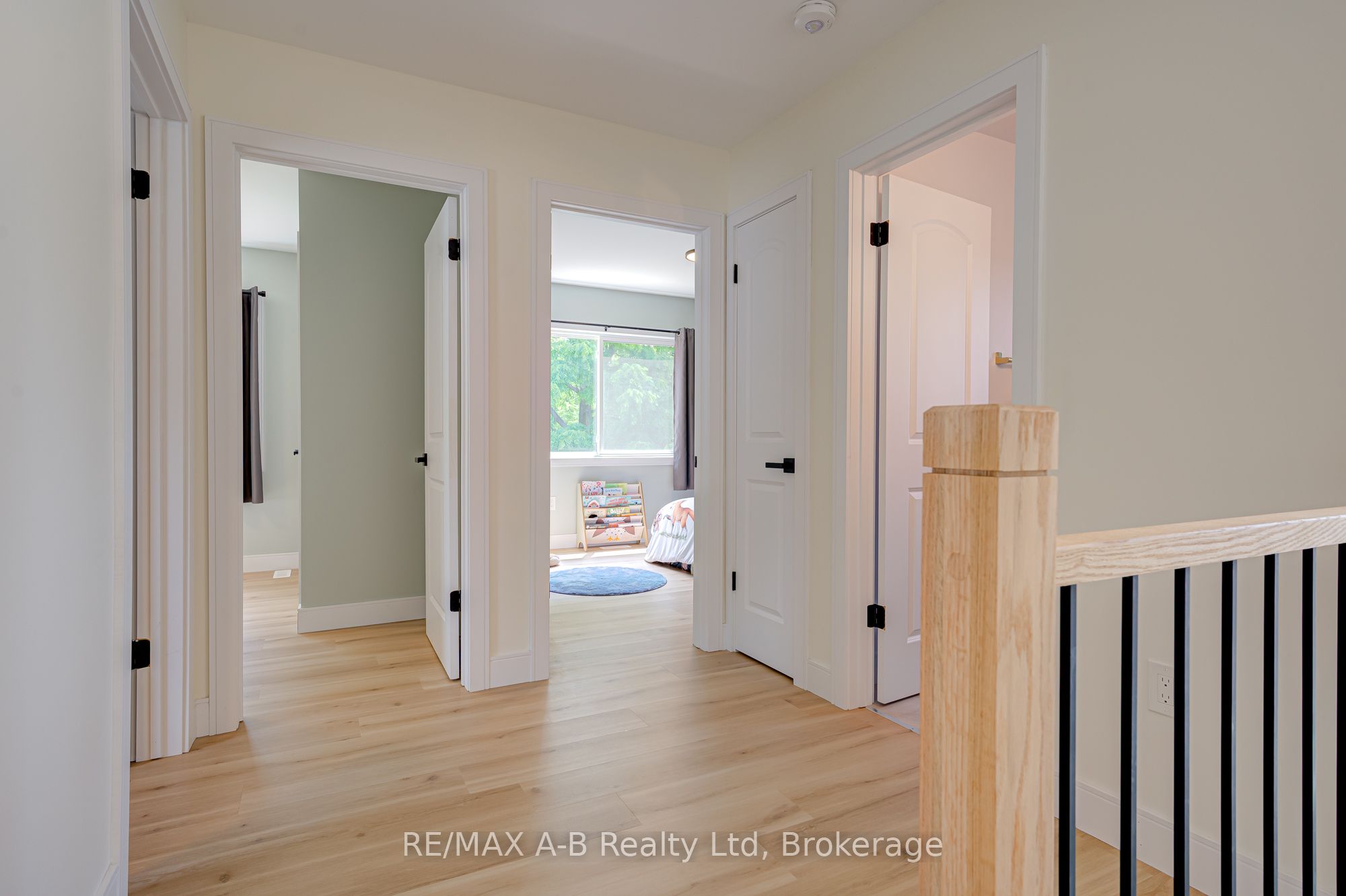 261 Albert Street Property Photo 33