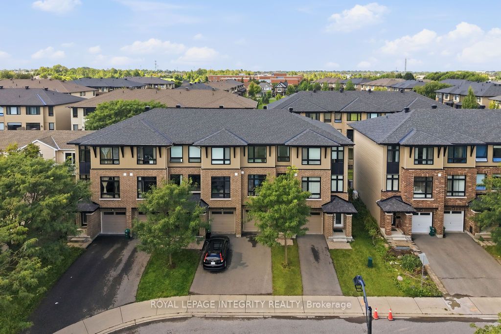 430 TRALEE Road Property Photo 1