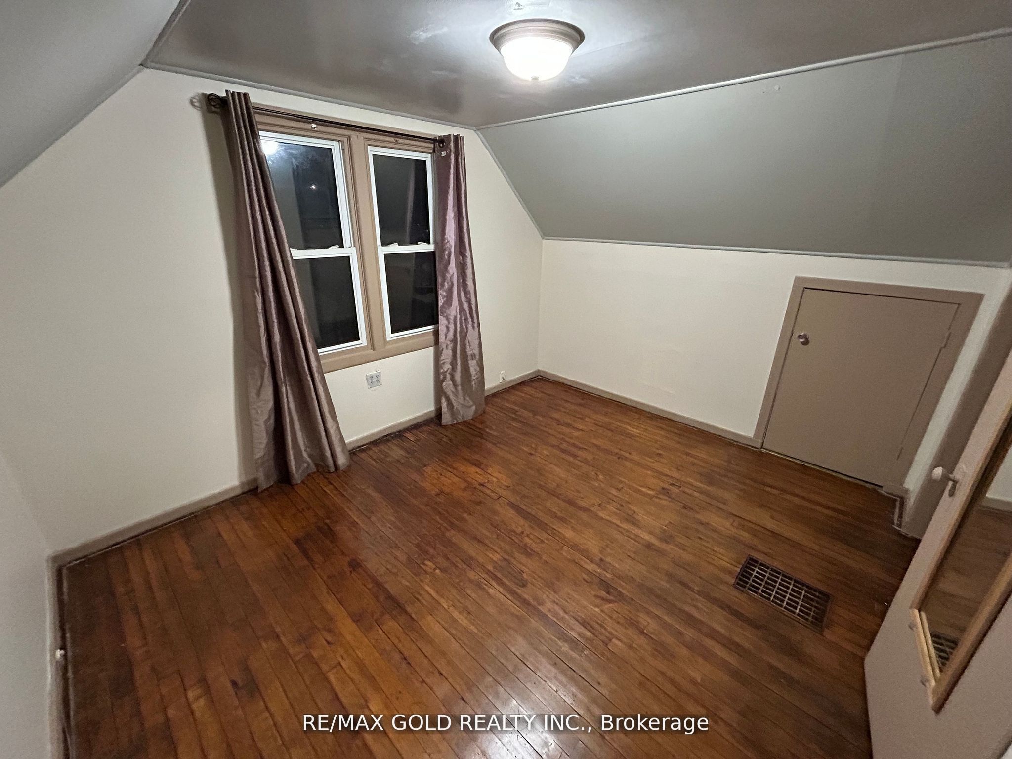 1315 Partington Avenue Property Photo 11