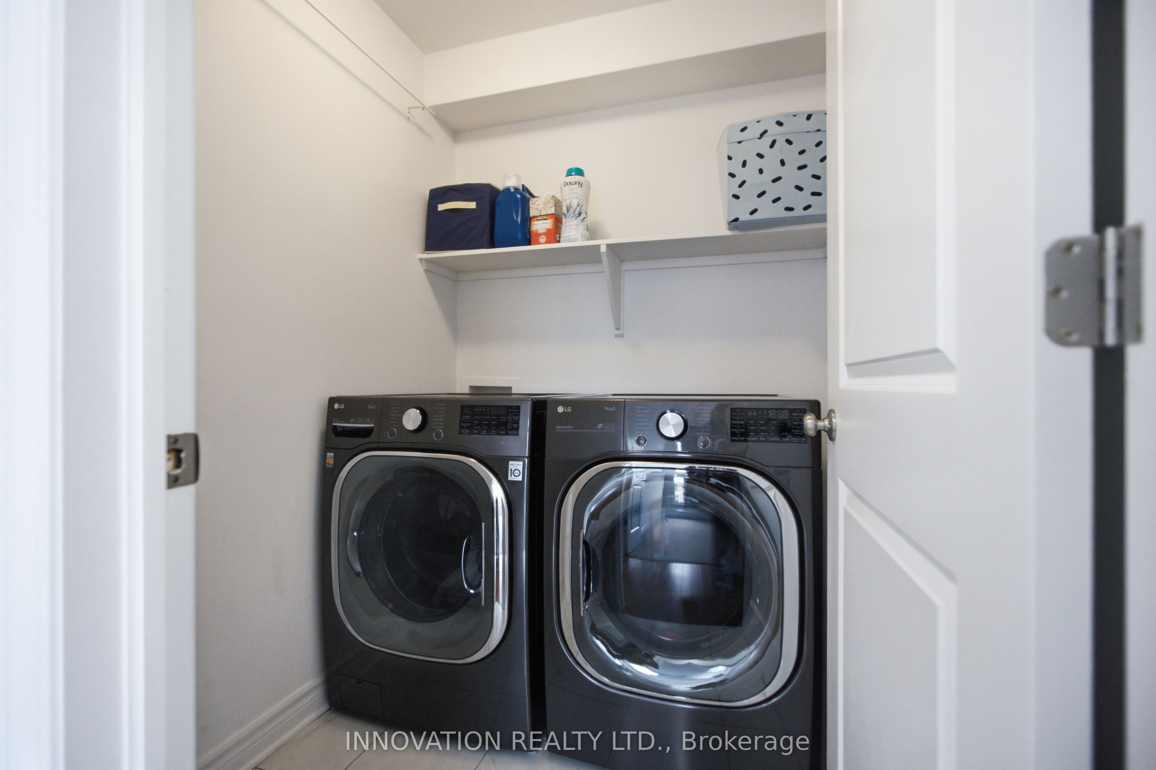 39 Hermes Avenue Property Photo 27
