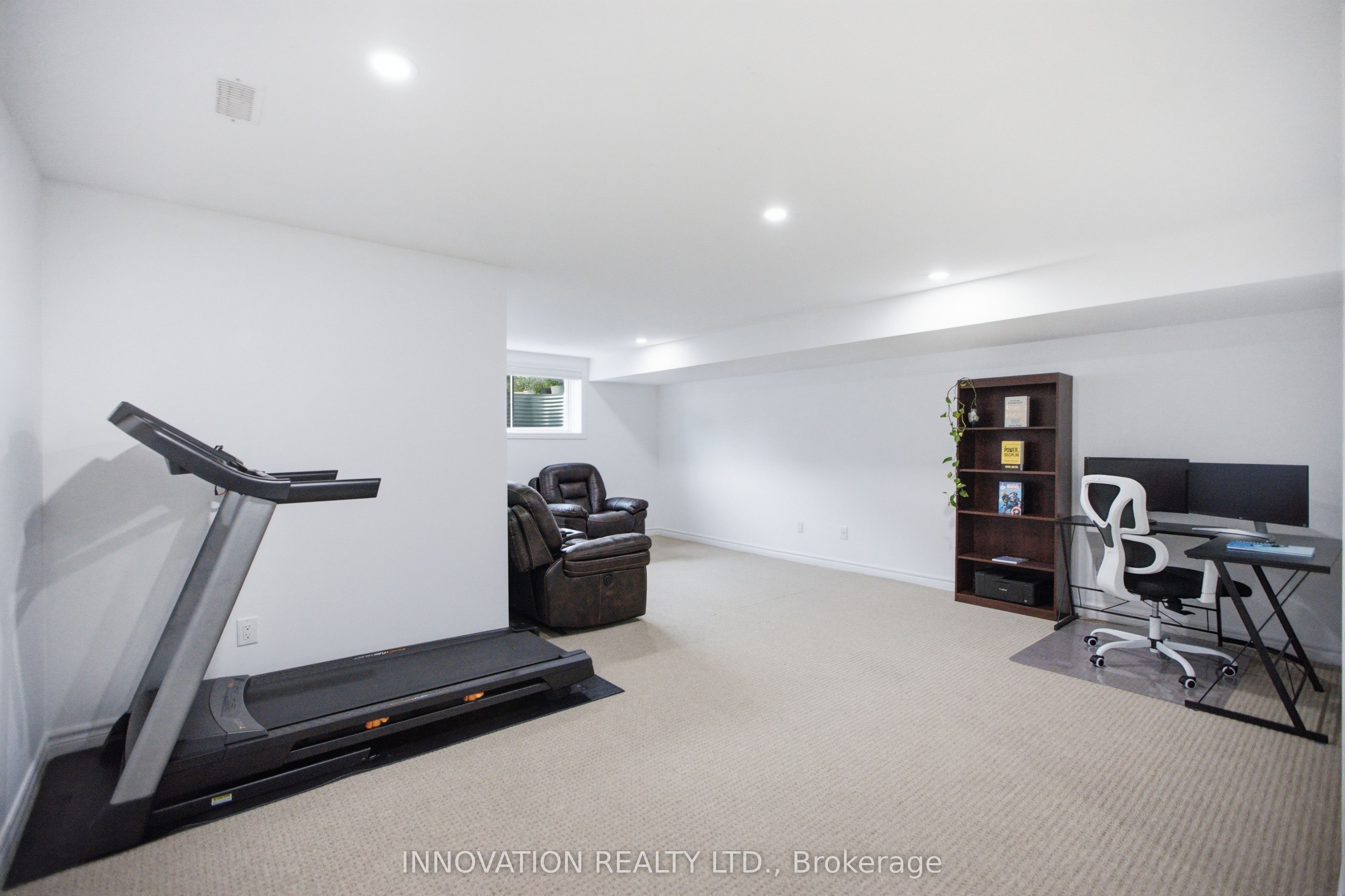 39 Hermes Avenue Property Photo 28