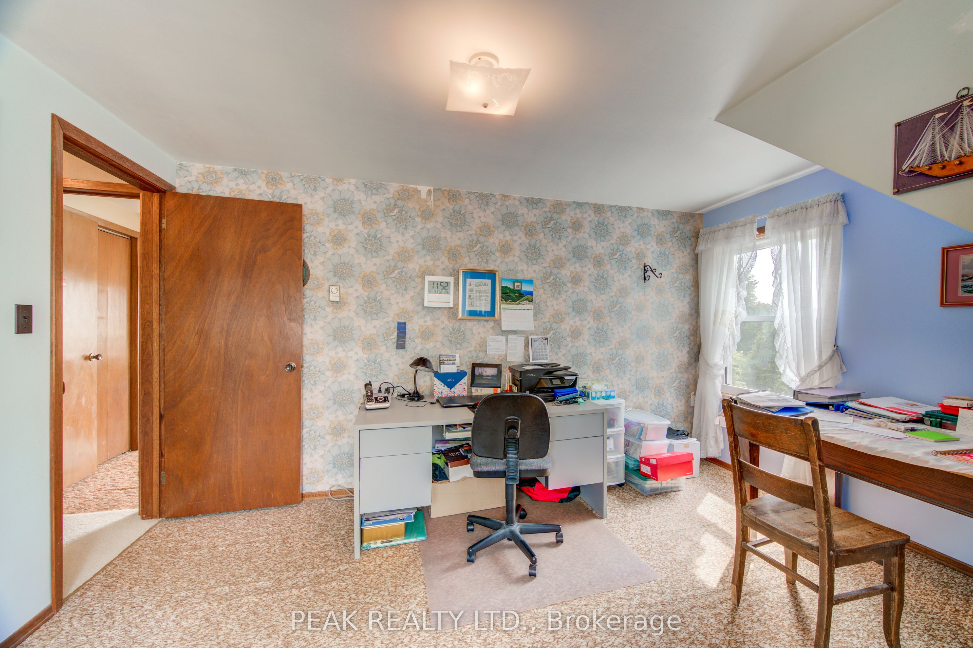5465 King Street Property Photo 38