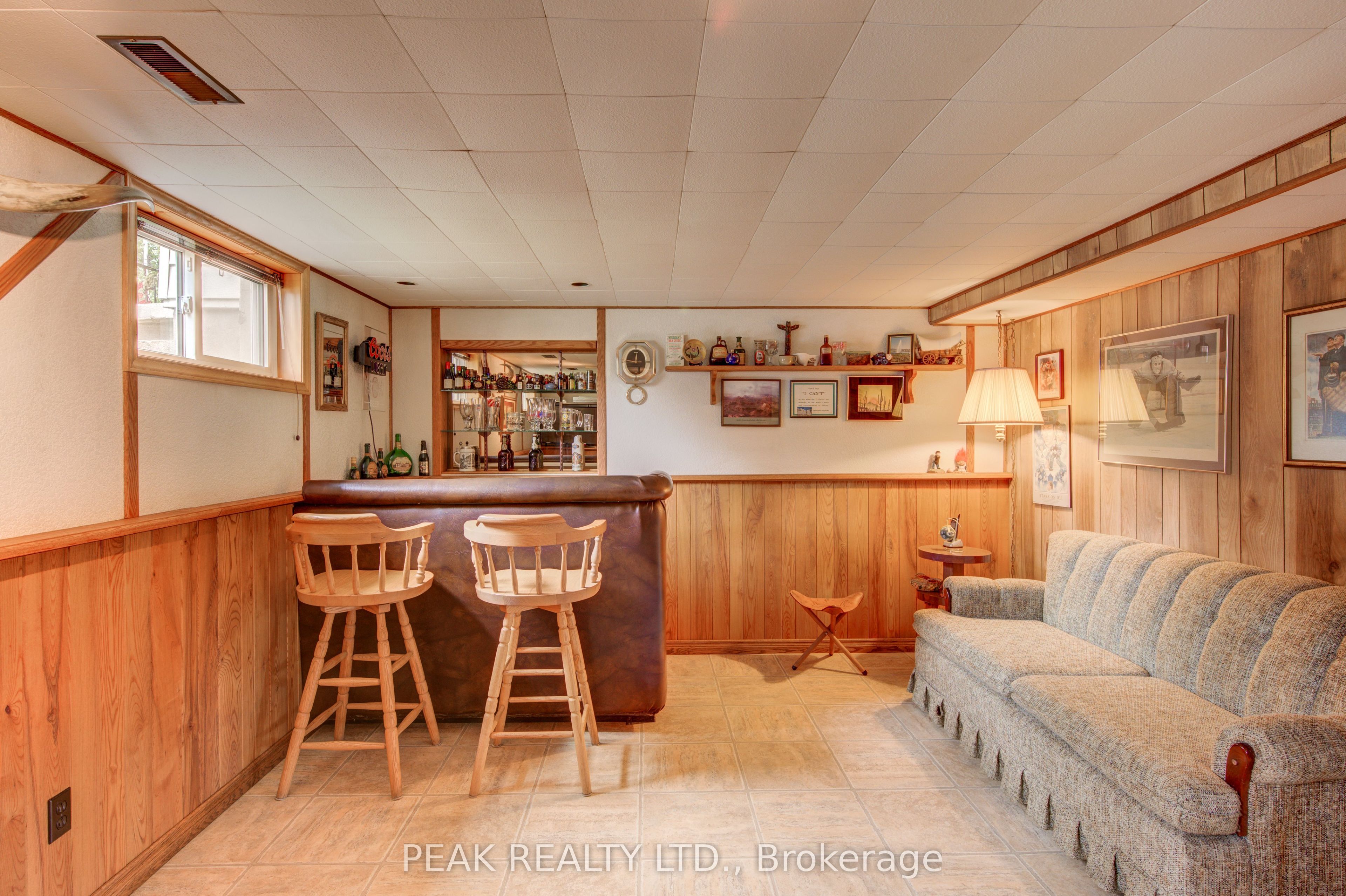 5465 King Street Property Photo 40