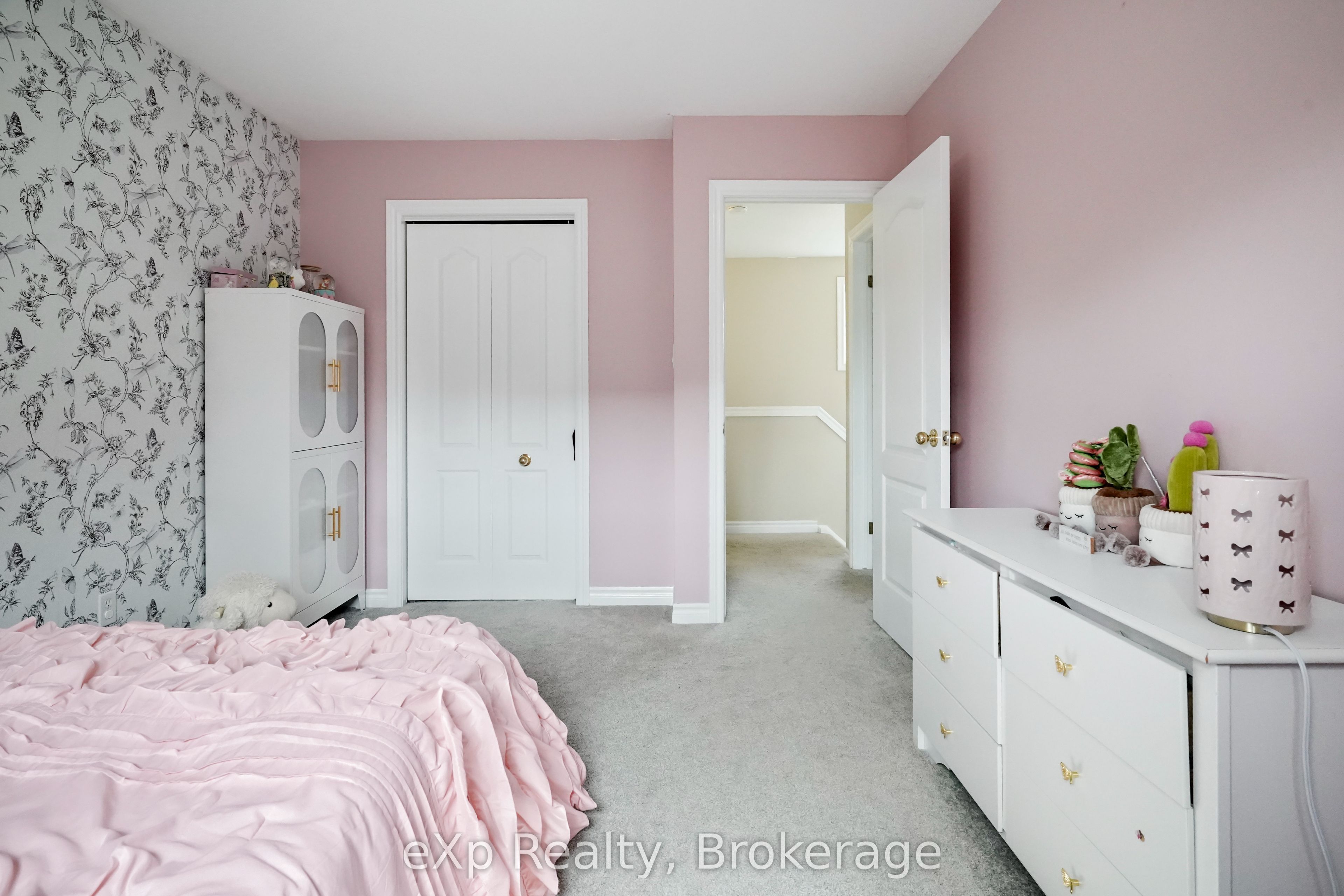 29 Maple Street Property Photo 32