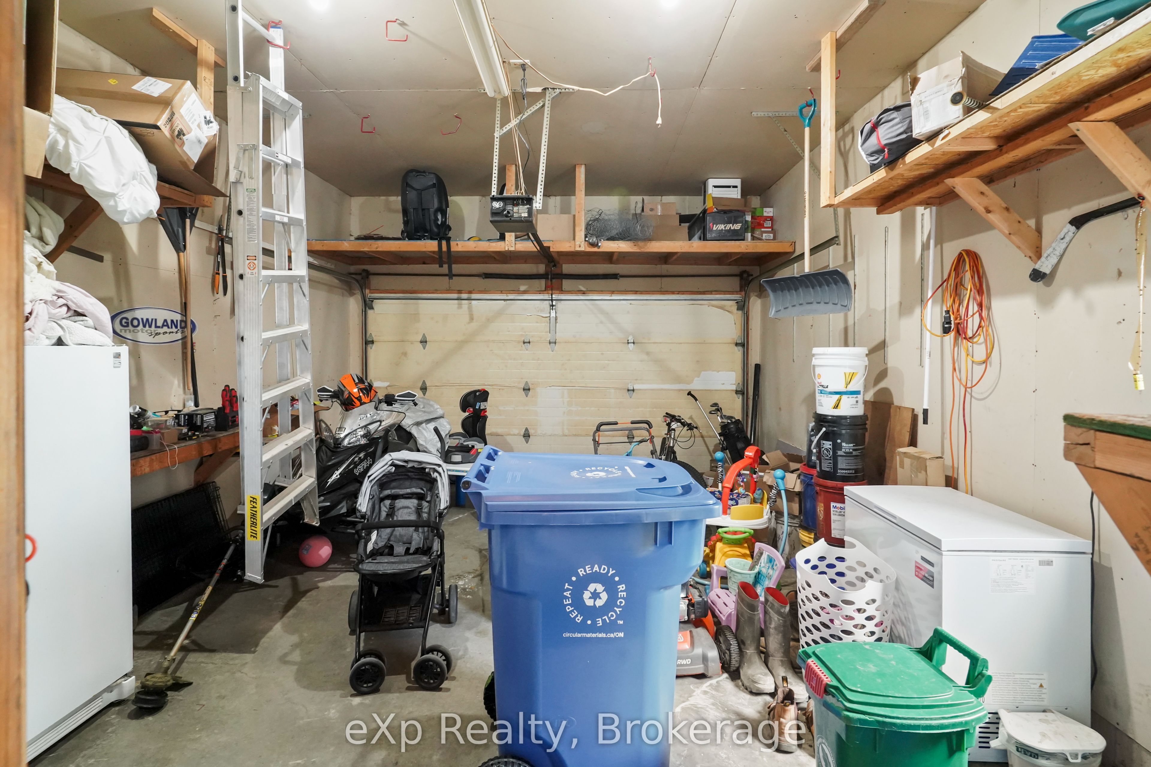 29 Maple Street Property Photo 46