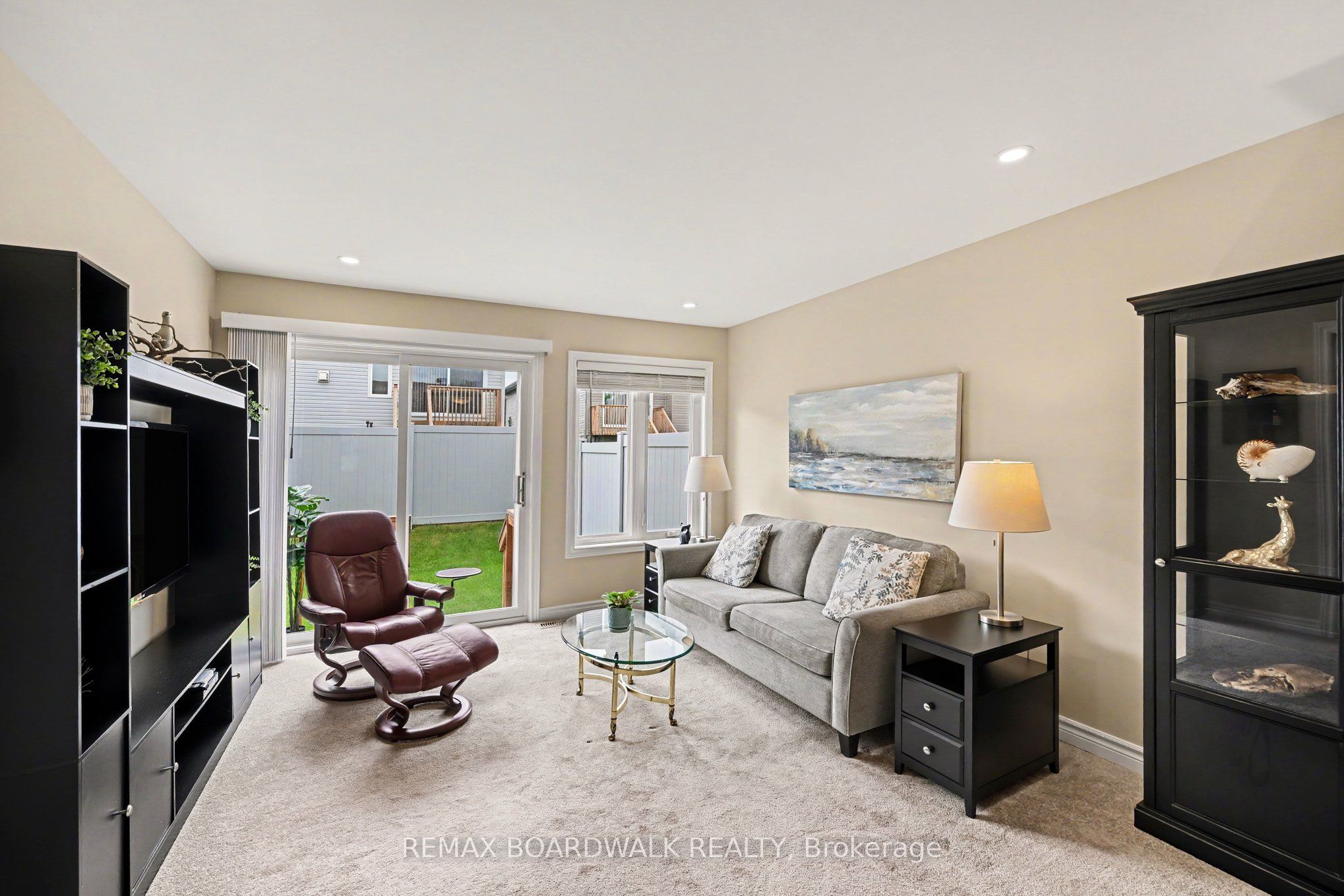 100 Seabert Drive Property Photo 13