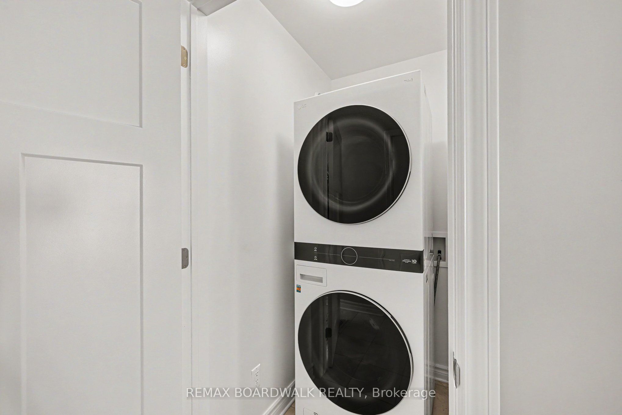 100 Seabert Drive Property Photo 20