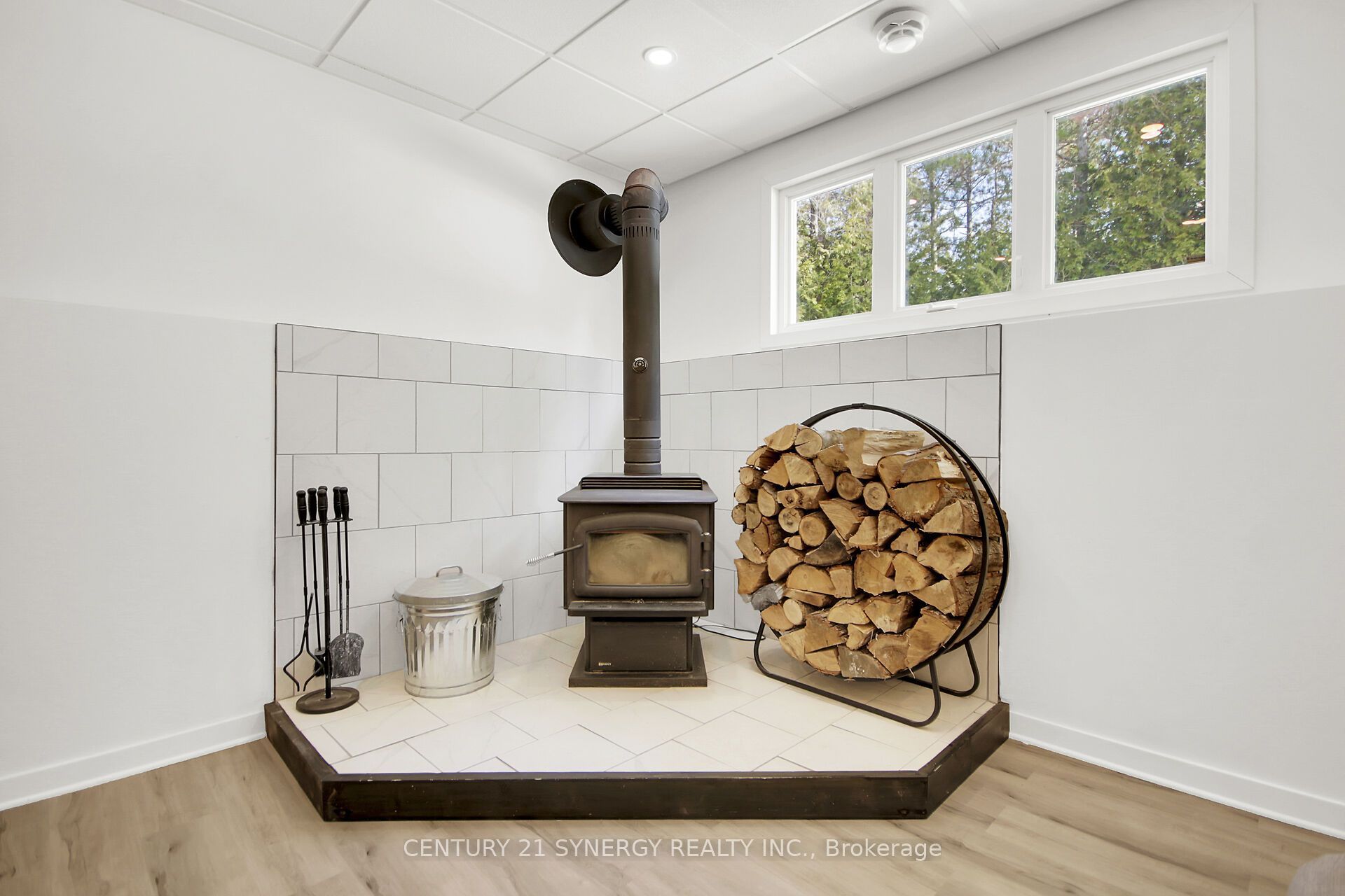 496 William Campbell Road Property Photo 37
