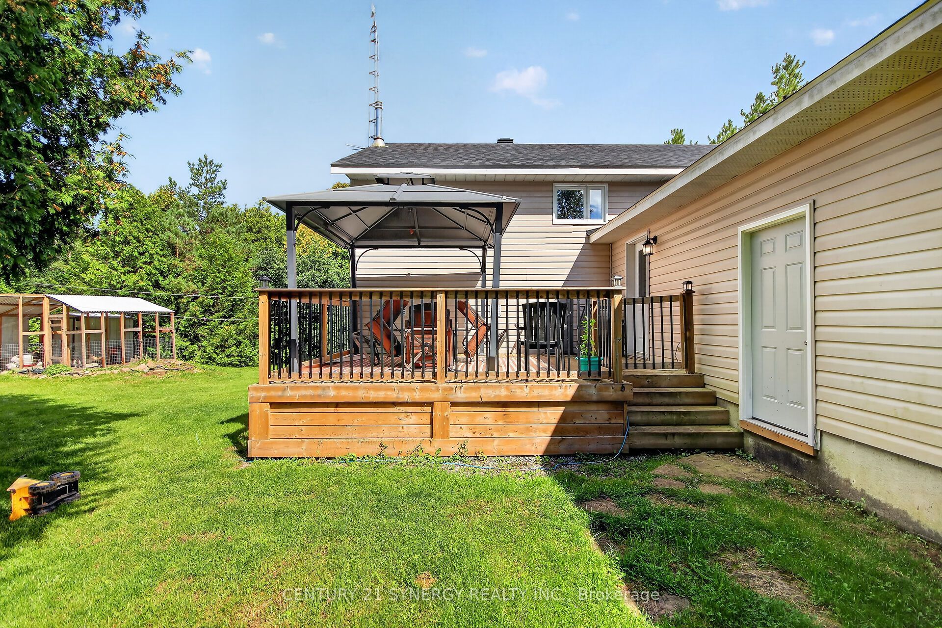 496 William Campbell Road Property Photo 41