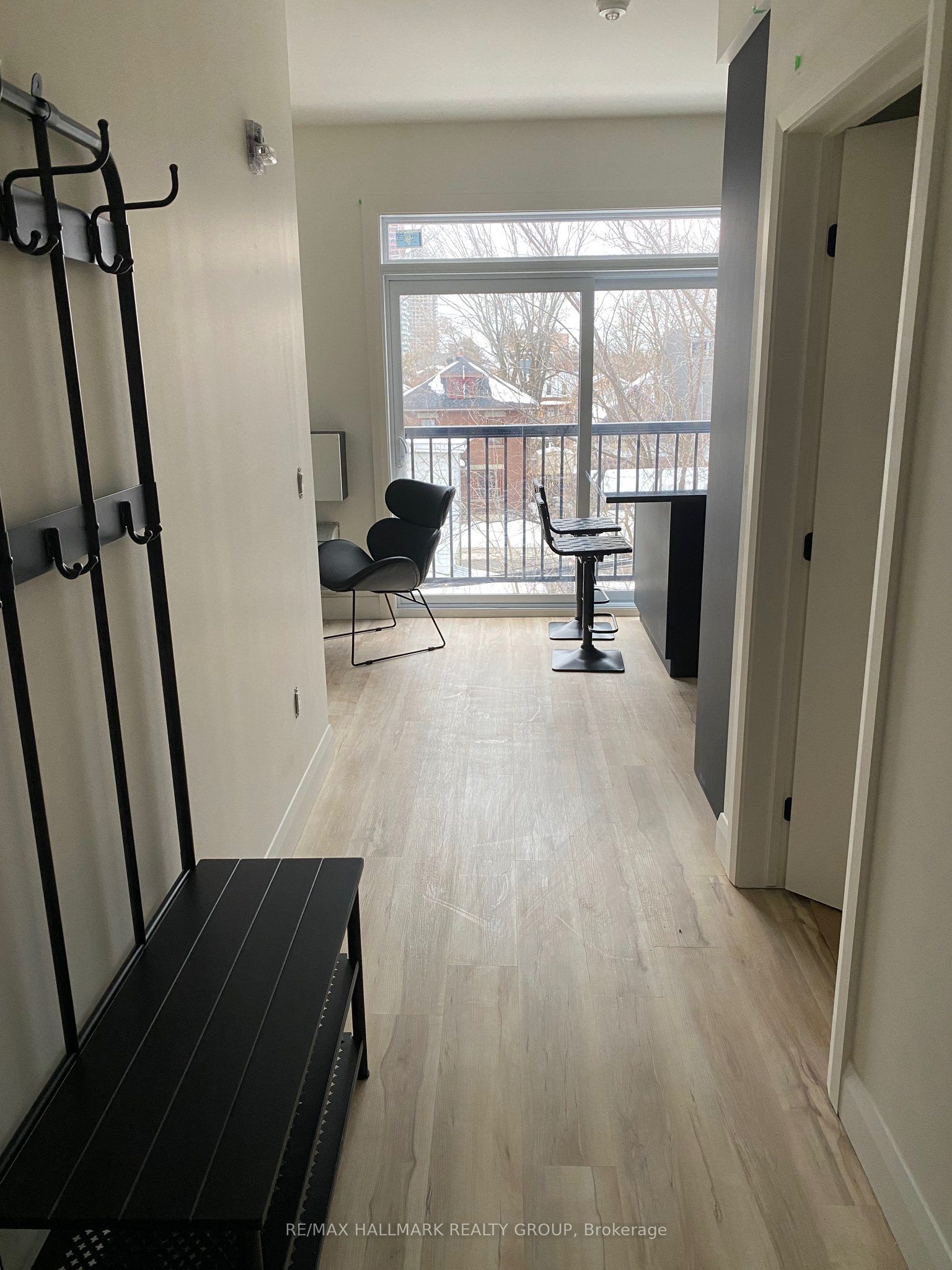 25 Grant Street 303 Property Photo 6