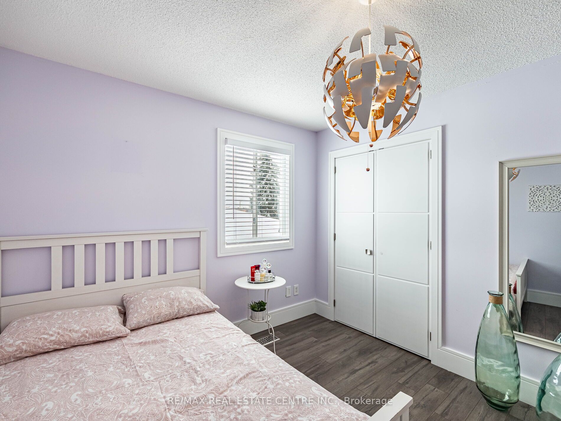 114 Parkwood Crescent Property Photo 34