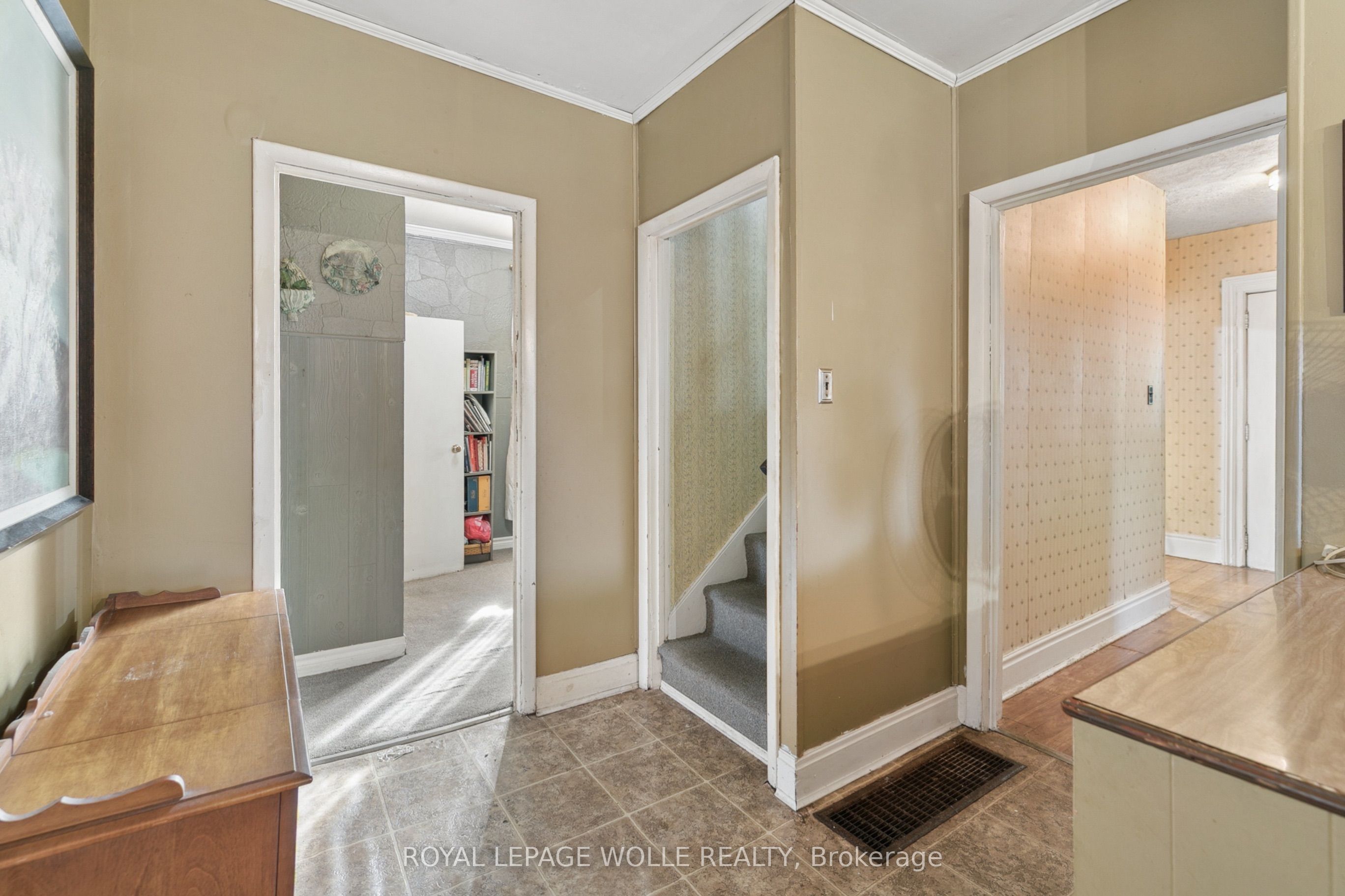 53 Capron Street Property Photo 9
