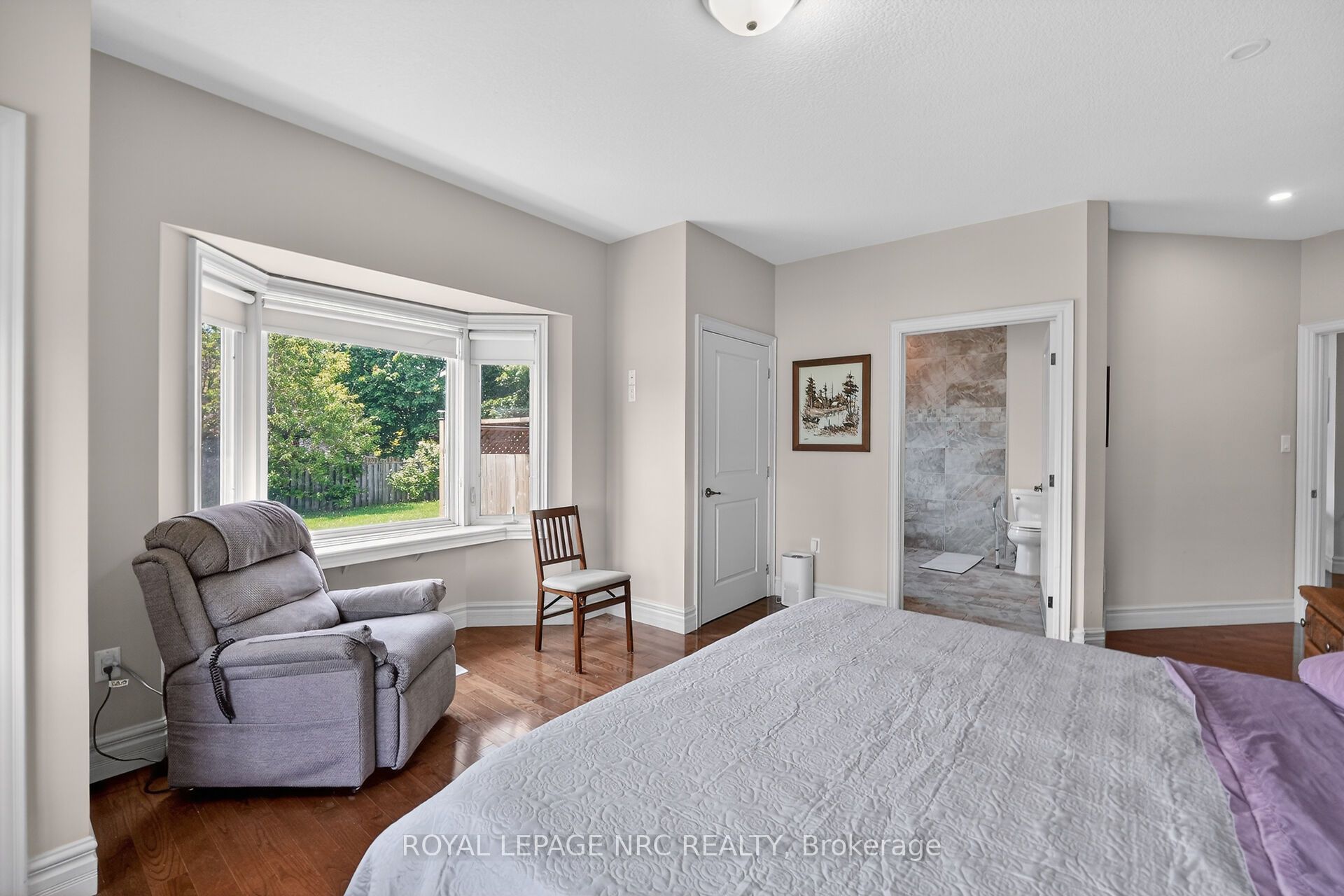 353 Station Street Property Photo 8