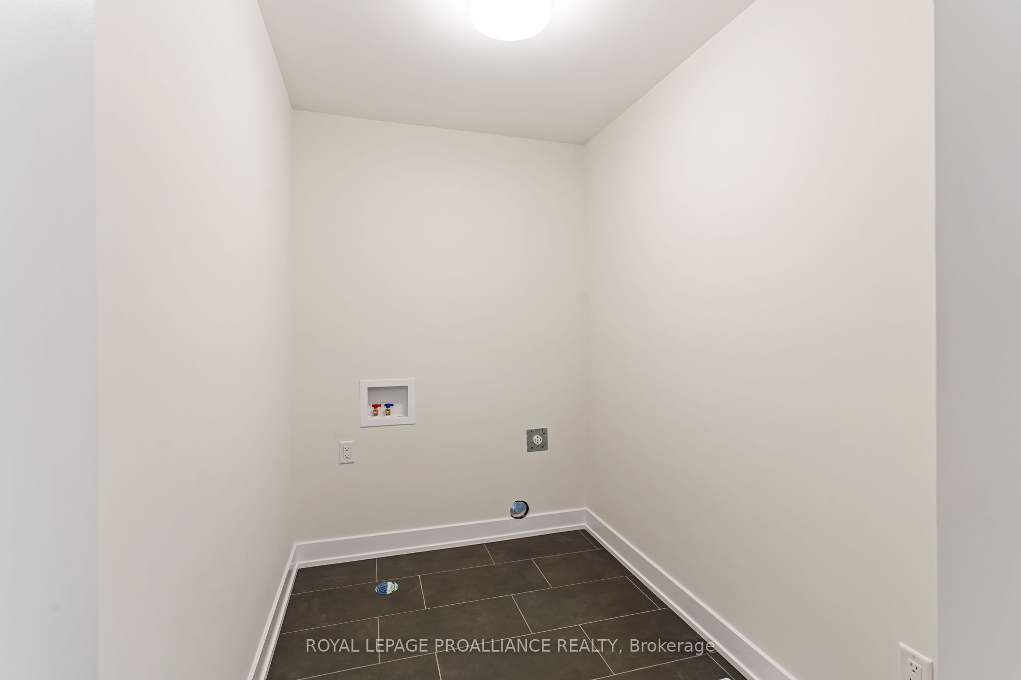 1169 Moore Street Property Photo 23