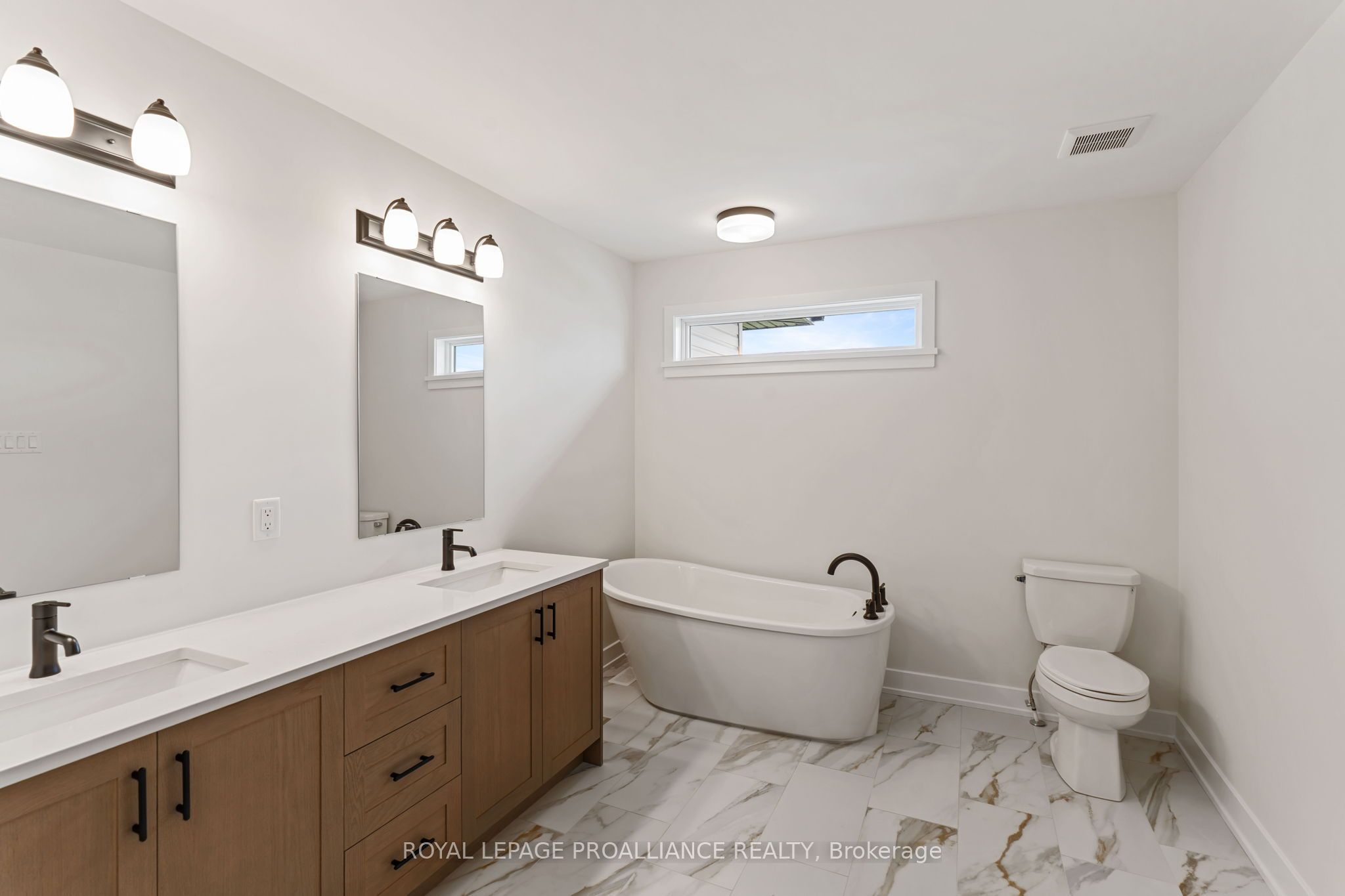 1169 Moore Street Property Photo 36