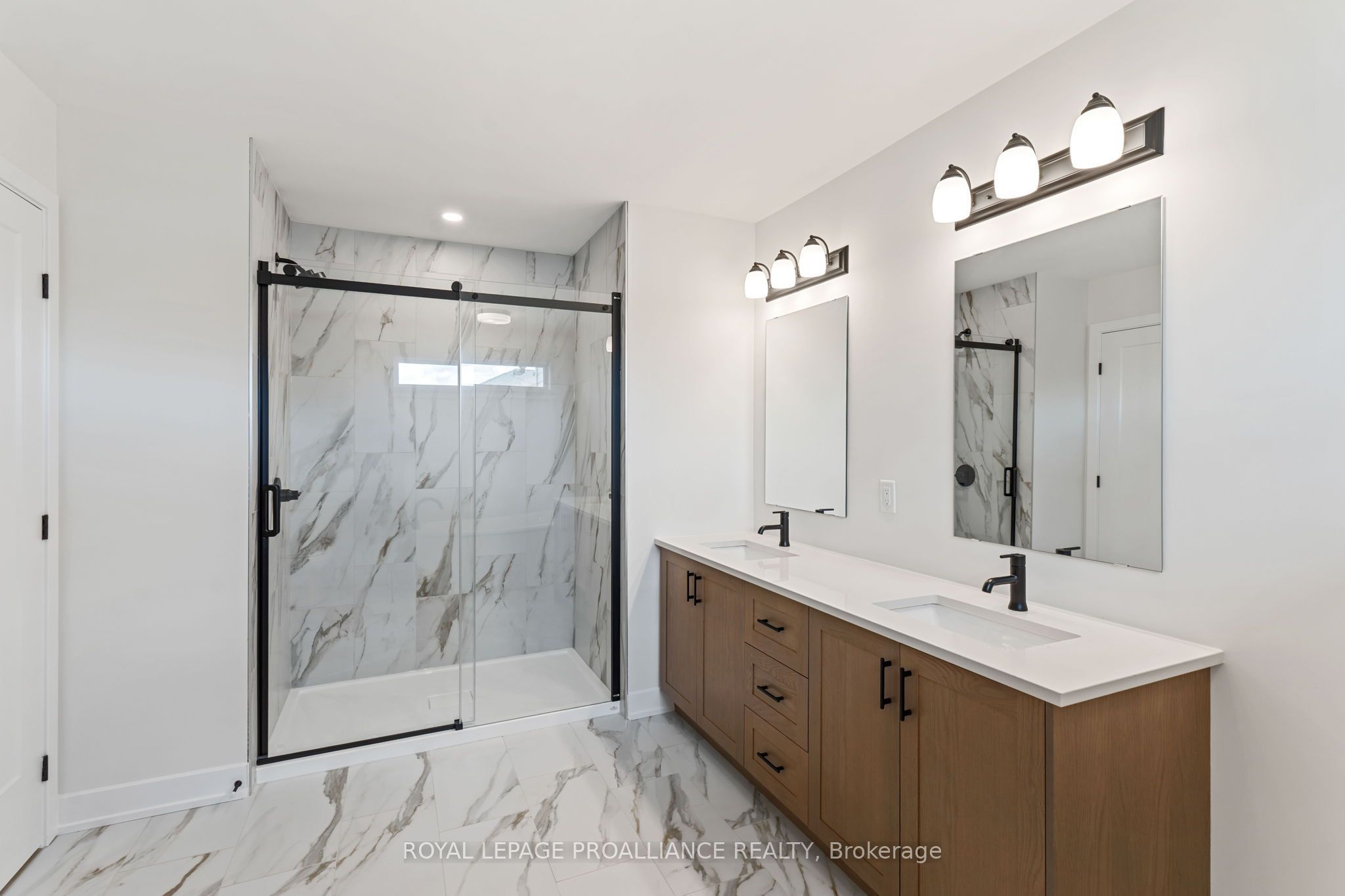 1169 Moore Street Property Photo 37