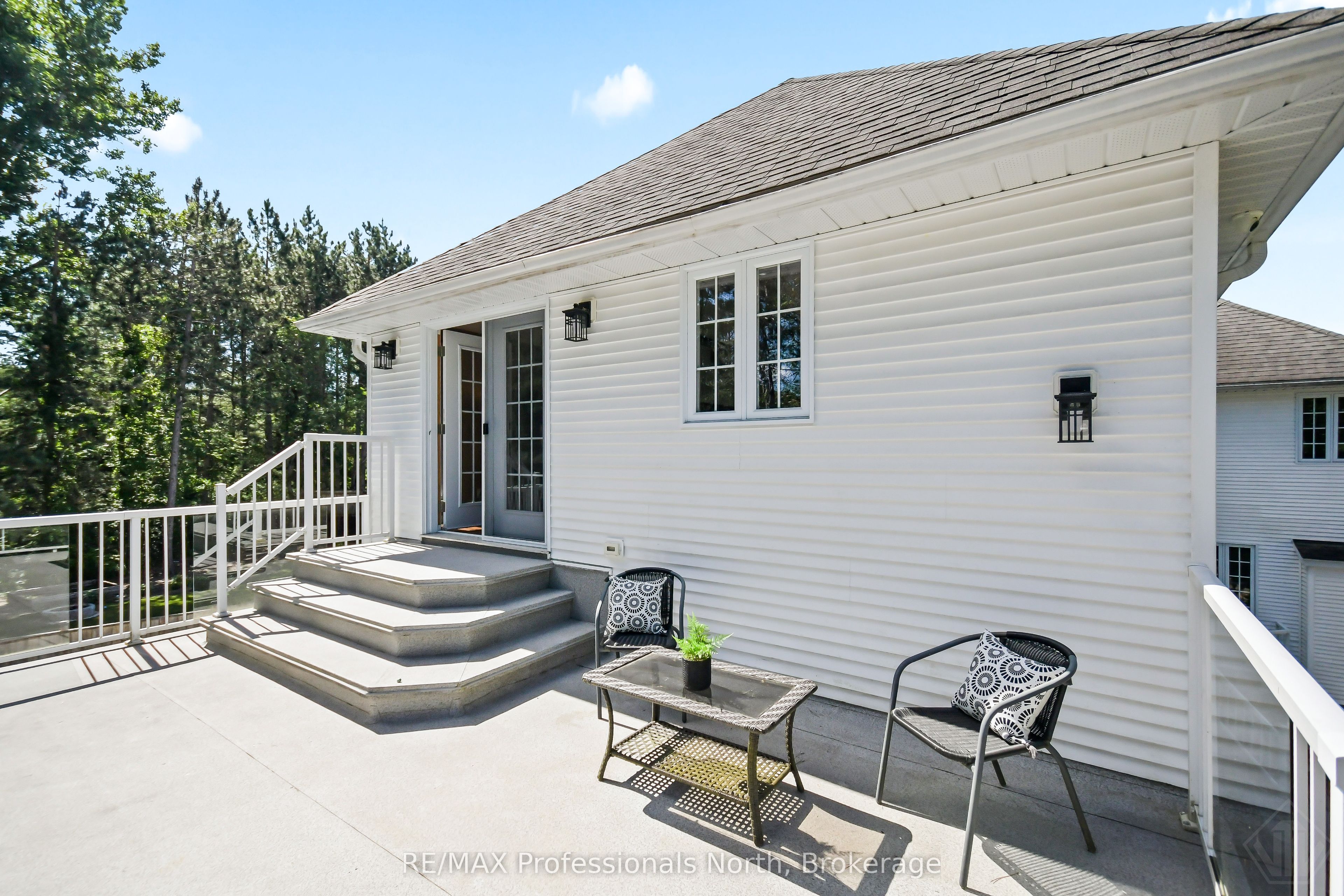 9 Melane Court Property Photo 29