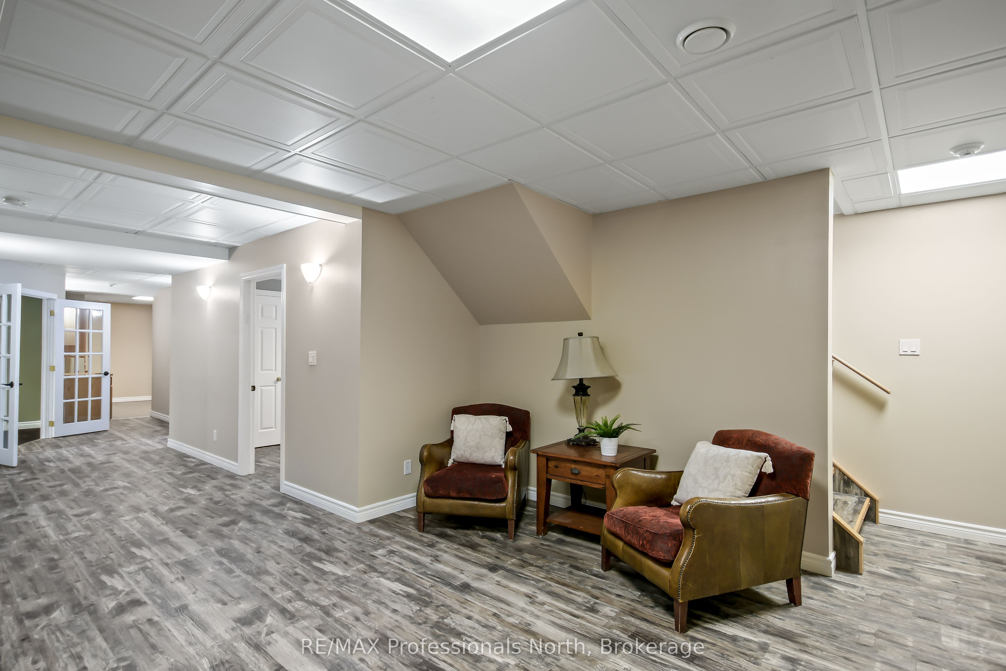 9 Melane Court Property Photo 33