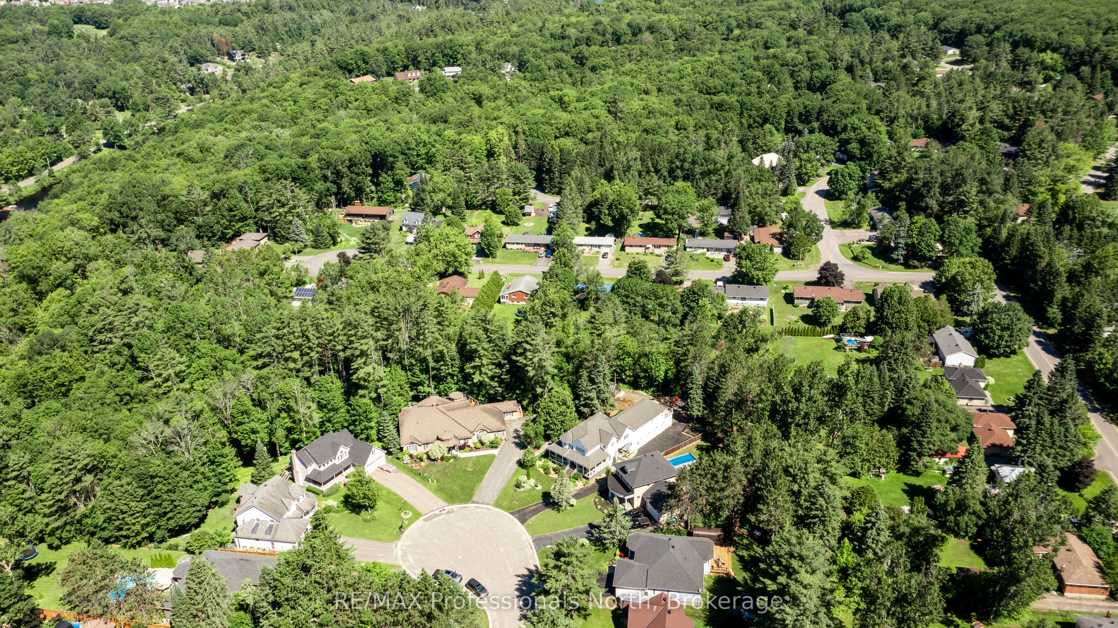 9 Melane Court Property Photo 48