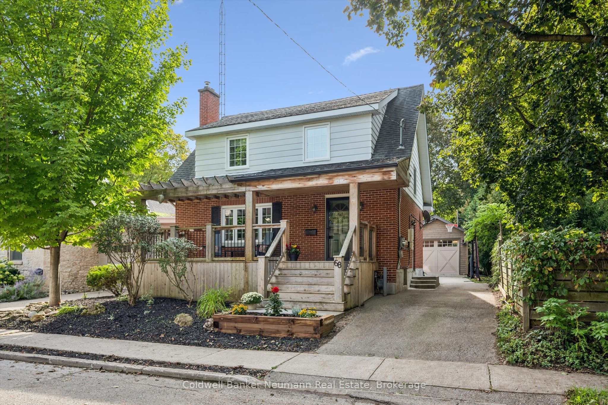 68 Albert Street Property Photo 1