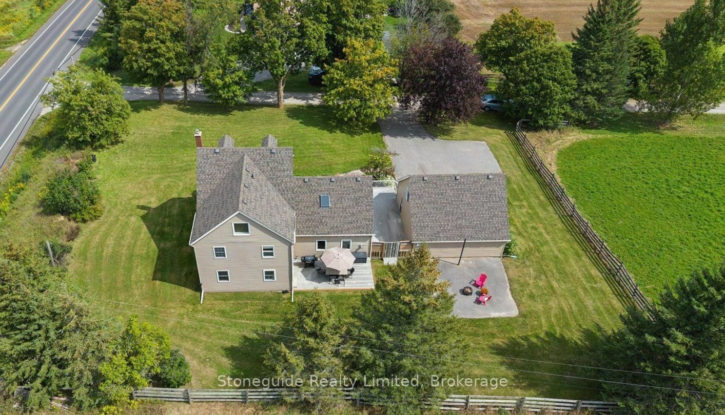 1611 Parkhill Road W Property Photo 39