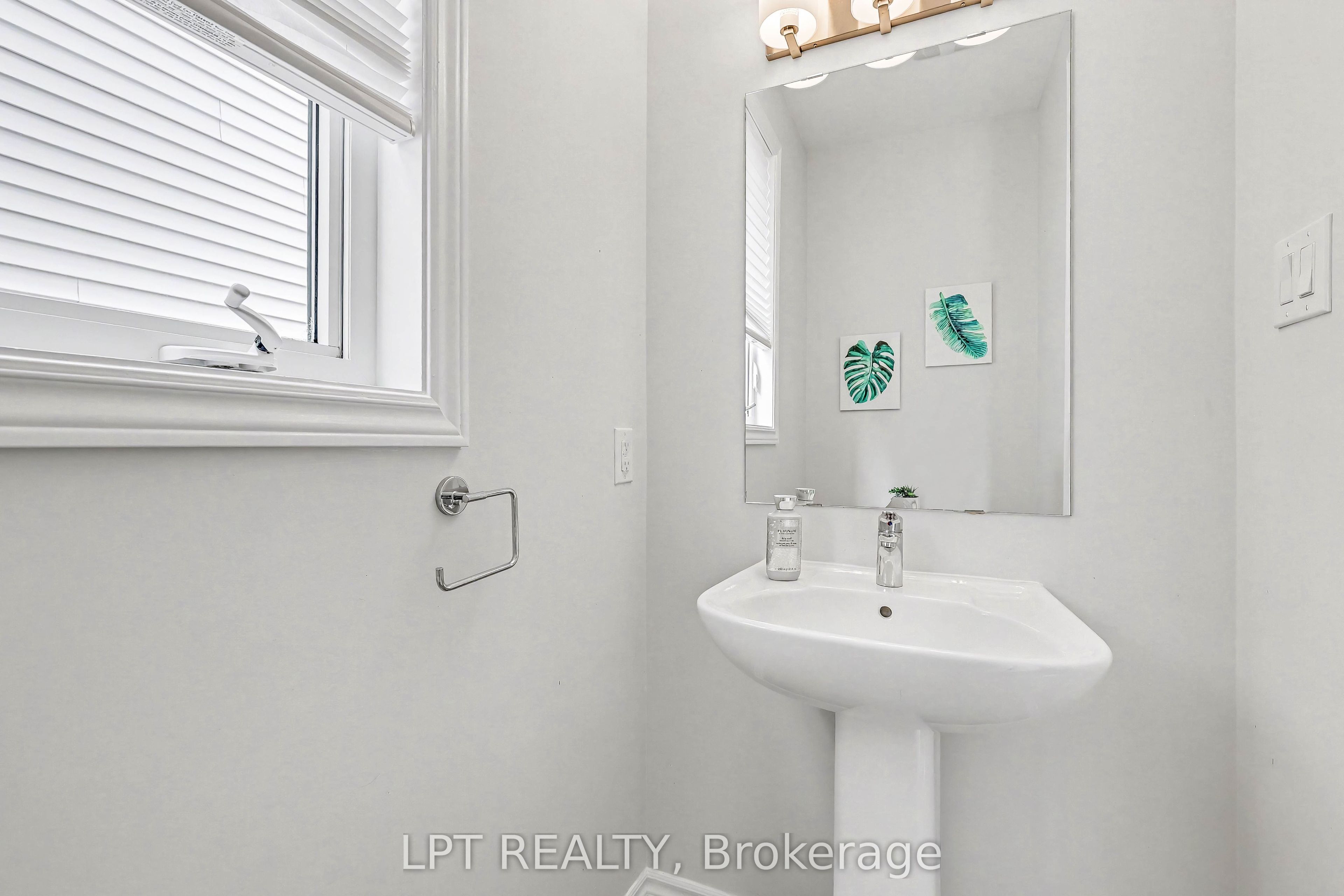 730 Perseus Avenue Property Photo 14