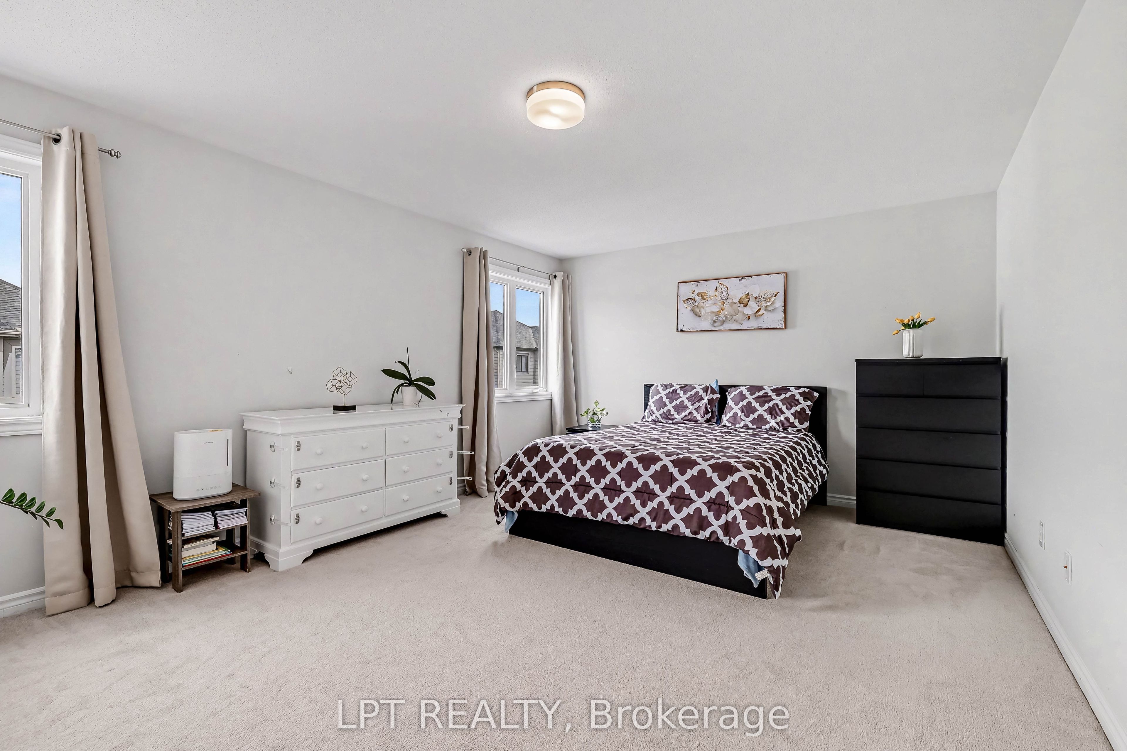 730 Perseus Avenue Property Photo 17